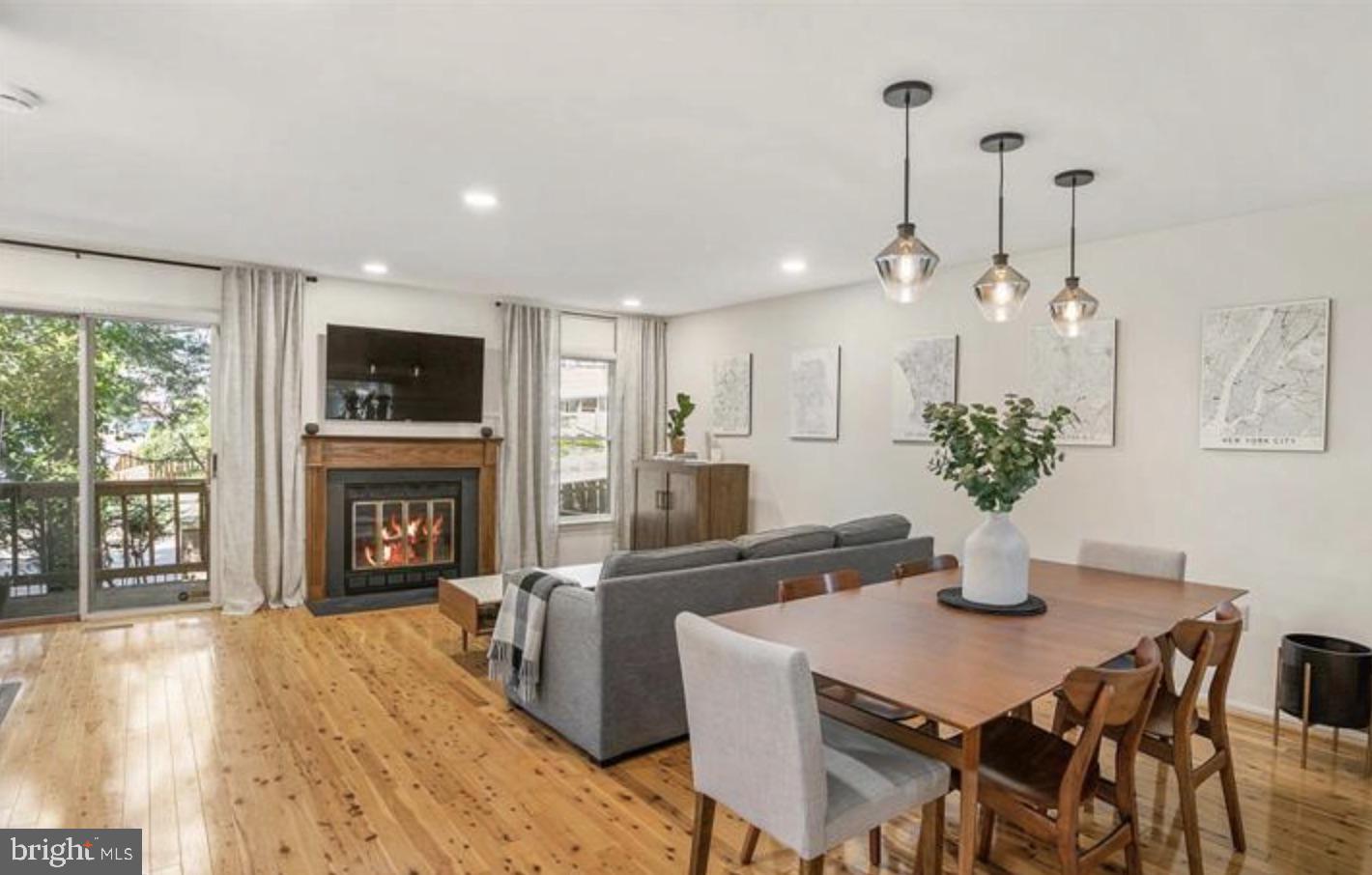 3807 USHER COURT