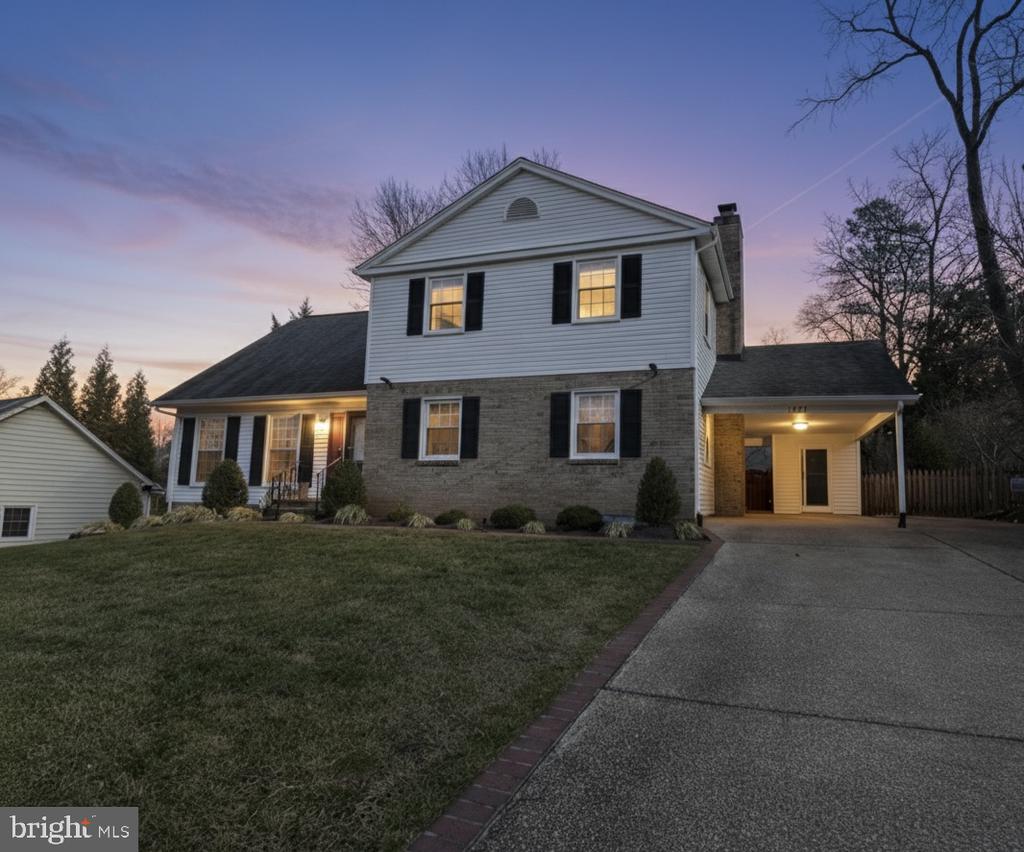 1743 LOCKERBIE LANE
