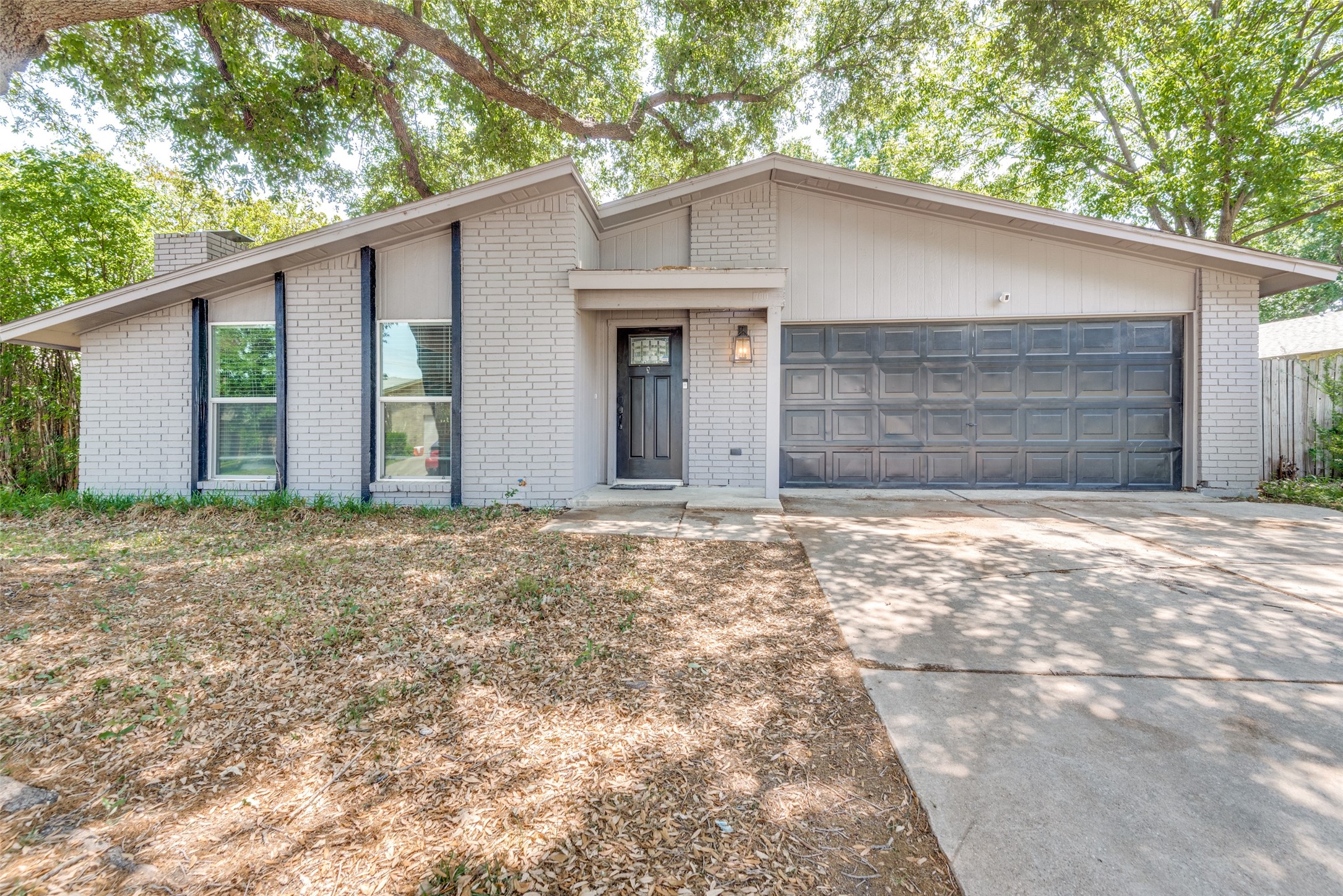 700 Foxford Trail
