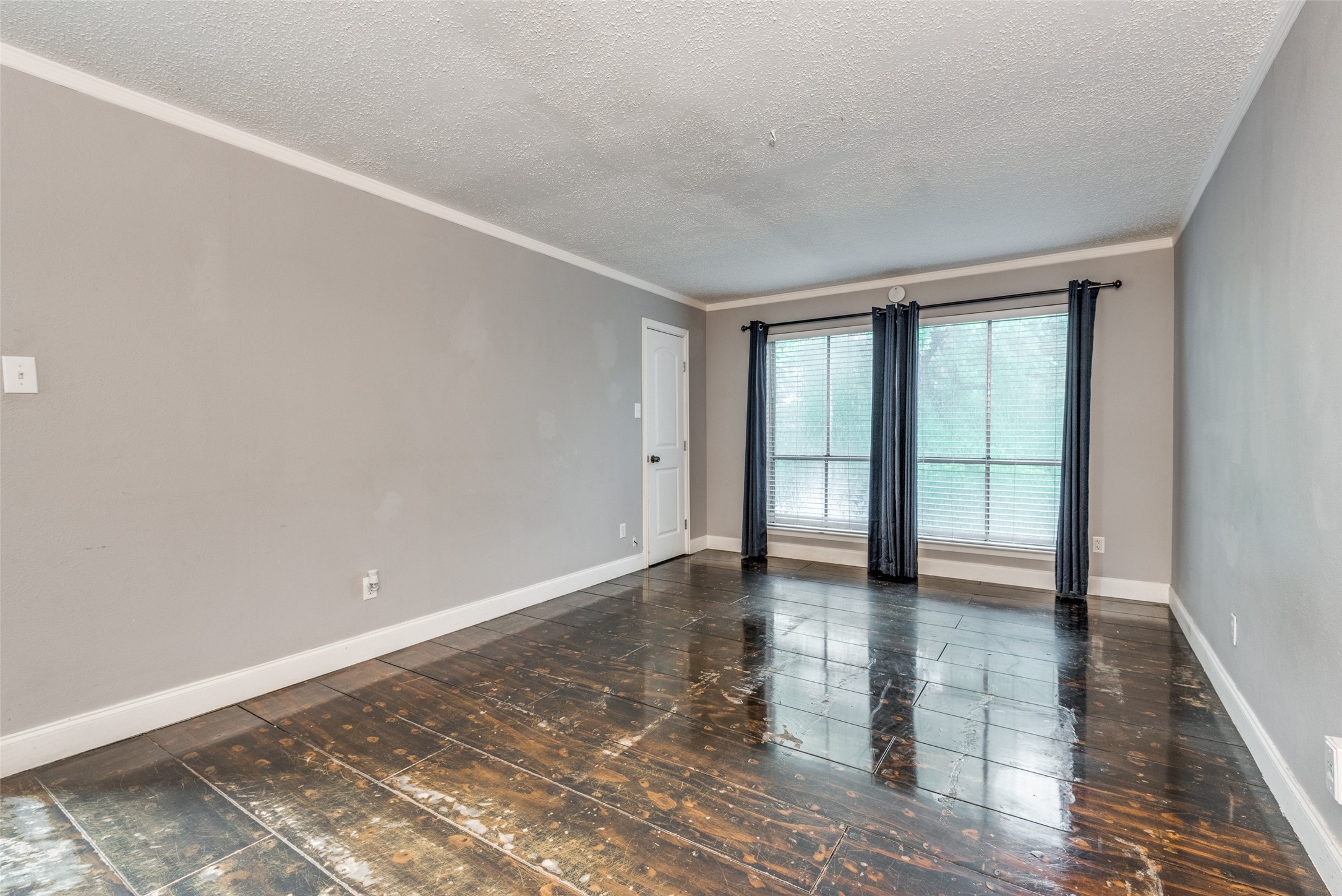 4628 Country Creek Drive 1207