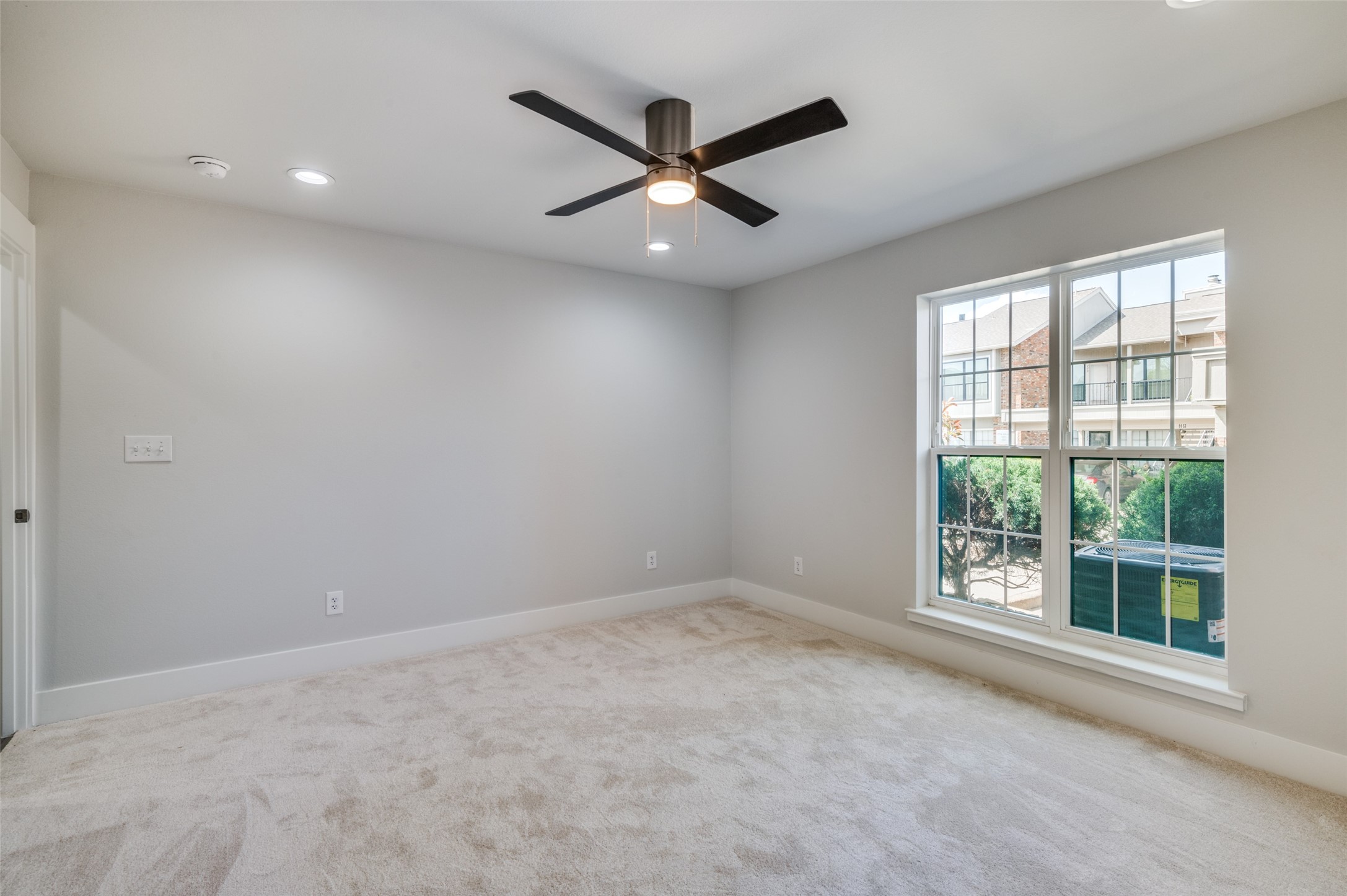 2733 Silver Creek Drive 106