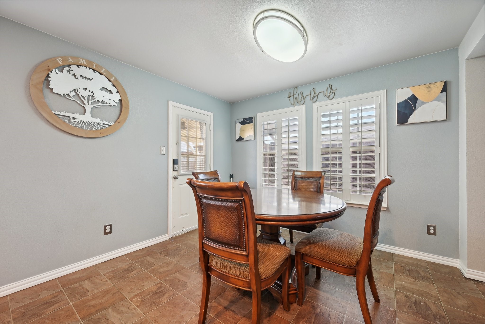 2439 Canyon Springs Drive