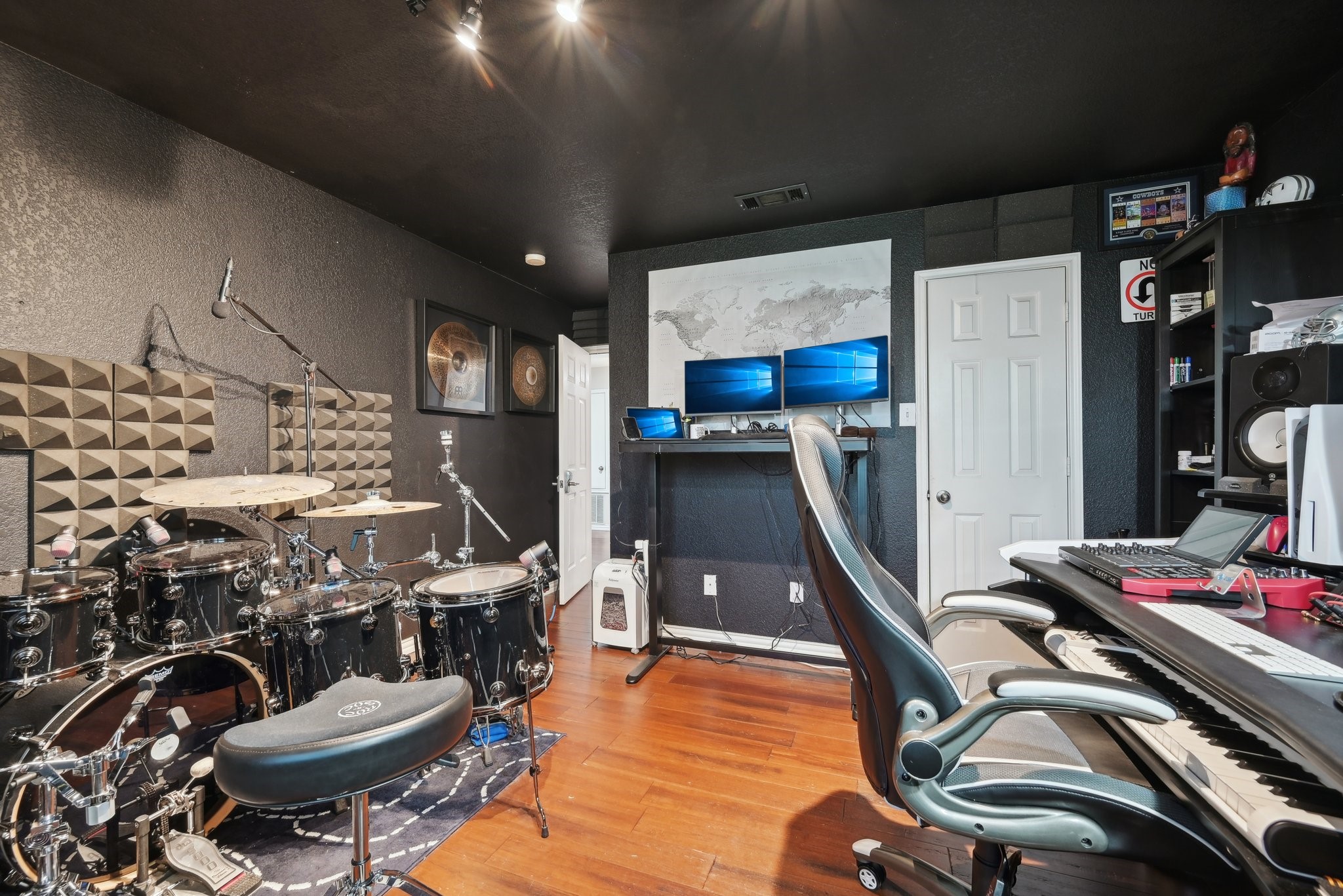 2439 Canyon Springs Drive