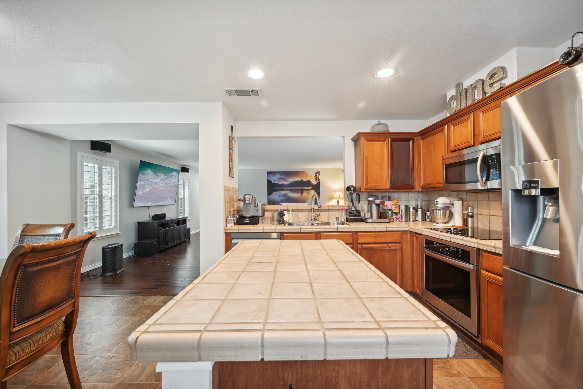 2439 Canyon Springs Drive