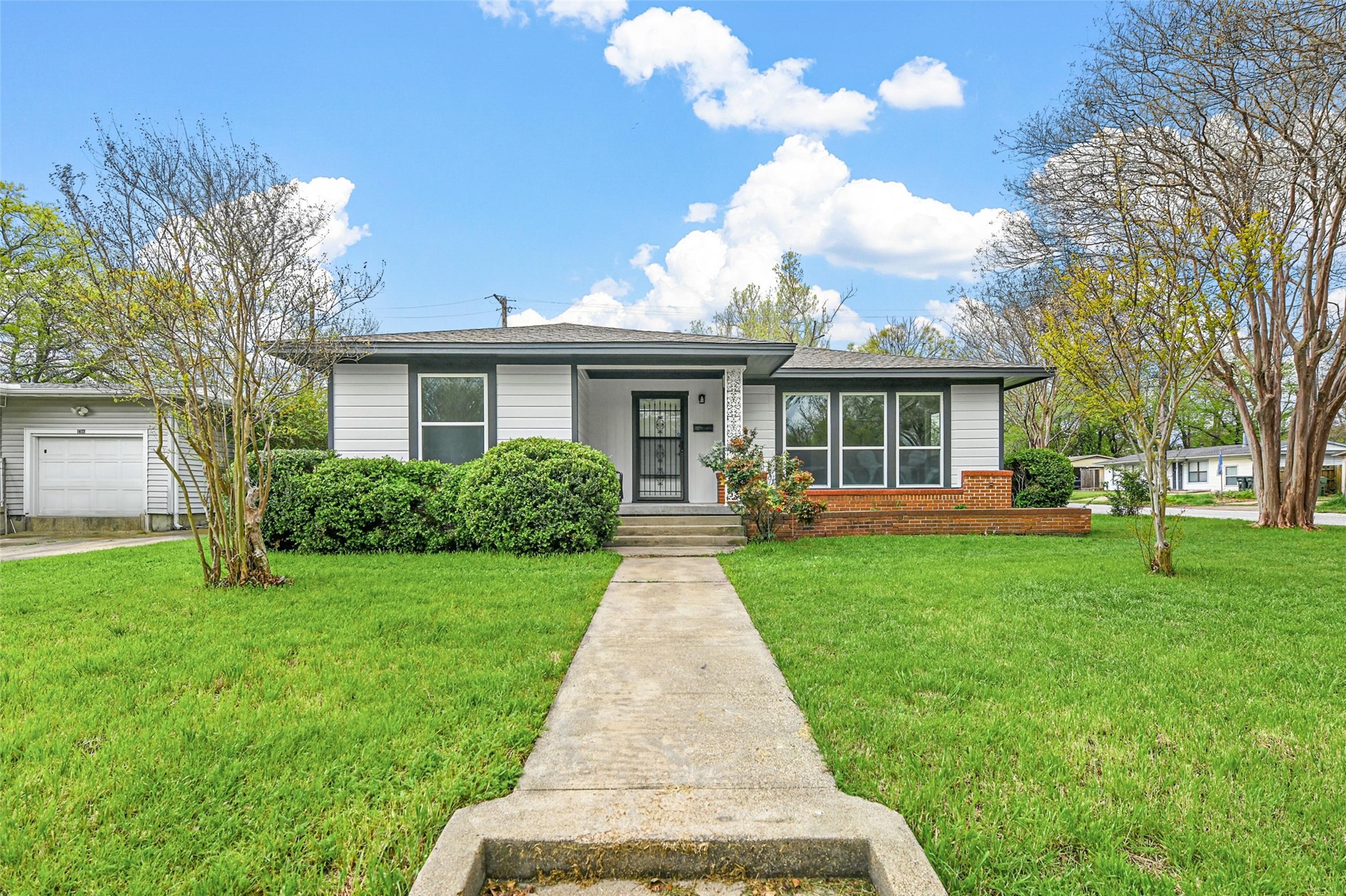 1708 Inwood Boulevard