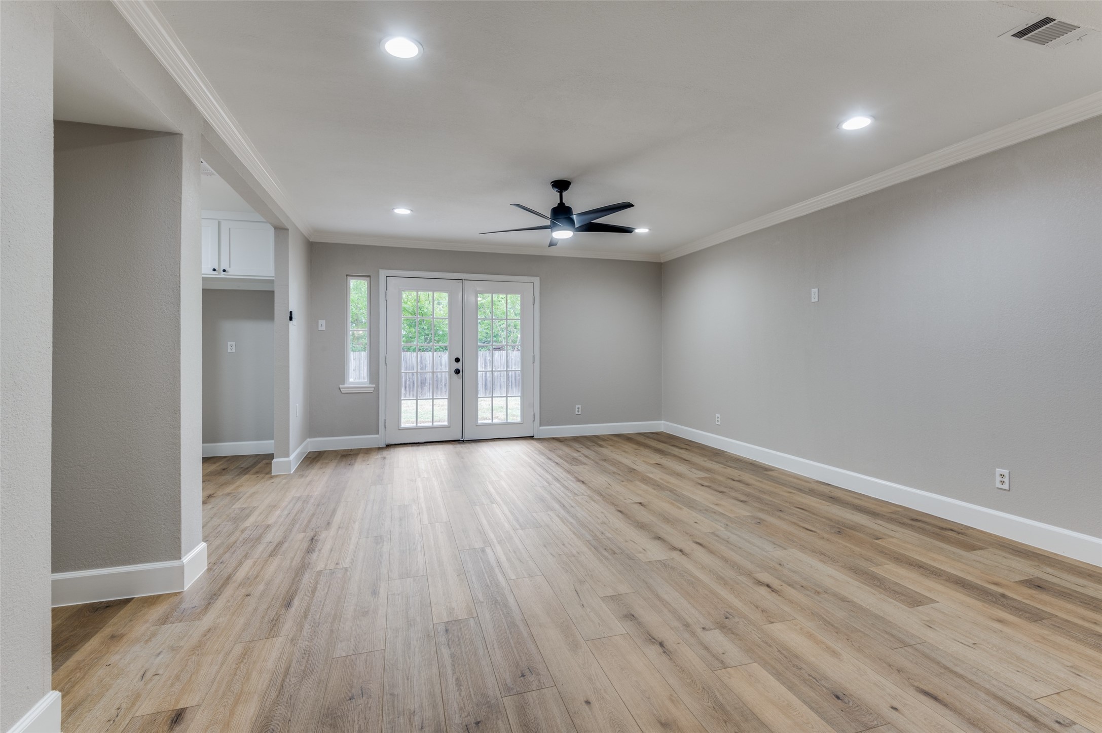 3114 Glendale Drive