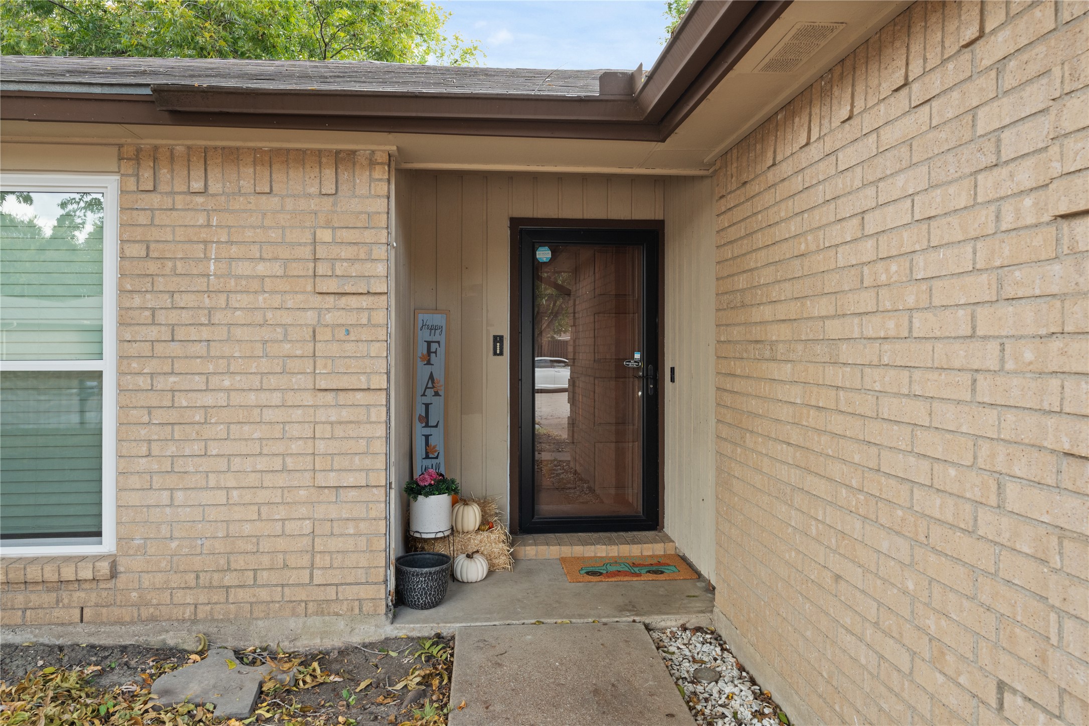2429 Claremont Drive