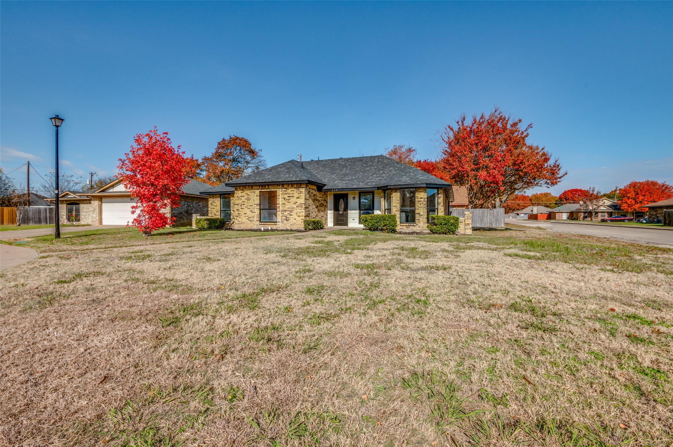 509 W Lark Court