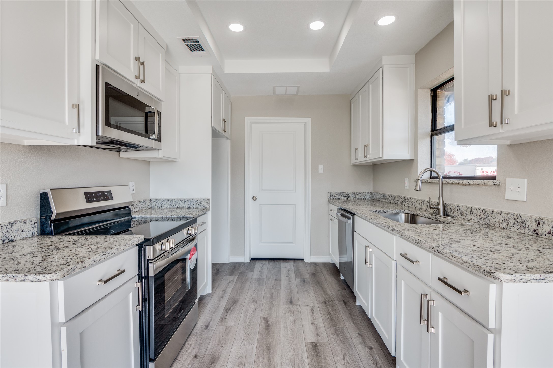 509 W Lark Court