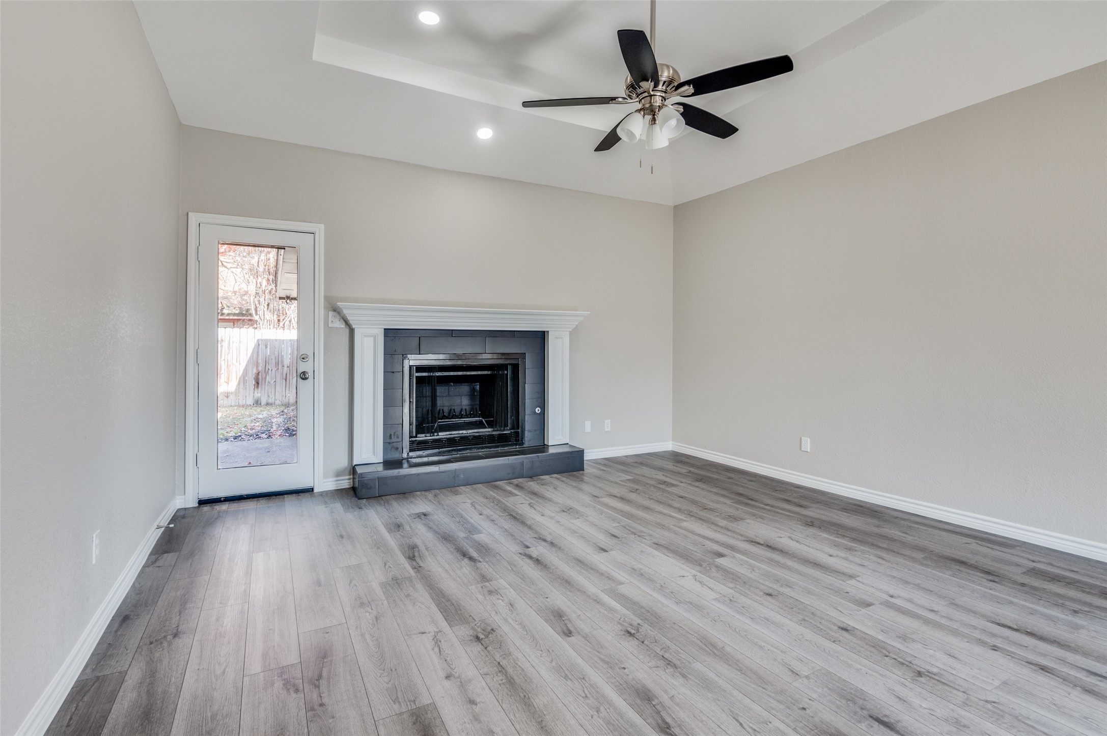 509 W Lark Court