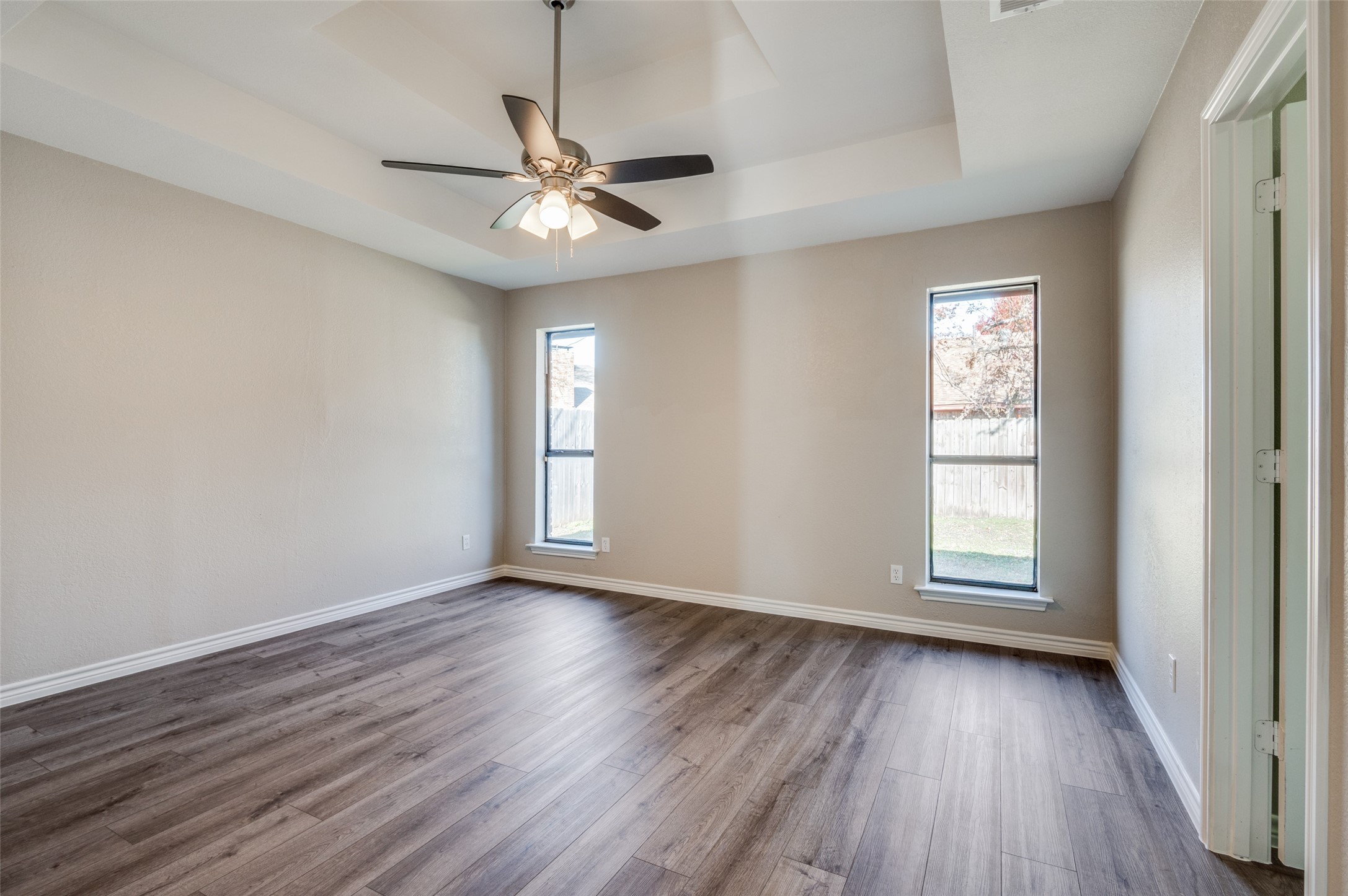 509 W Lark Court