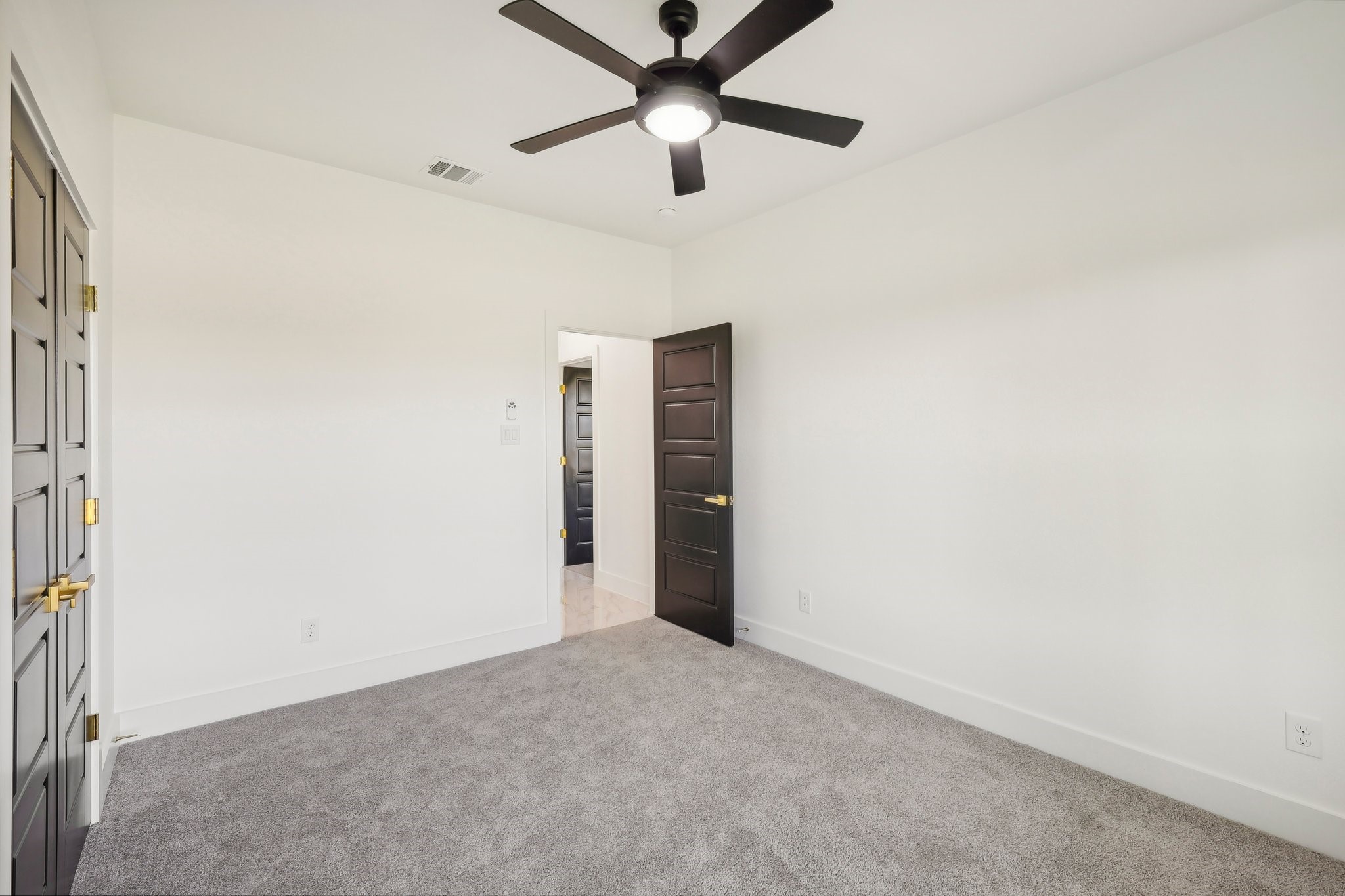 6657 Buffalo Ridge Circle