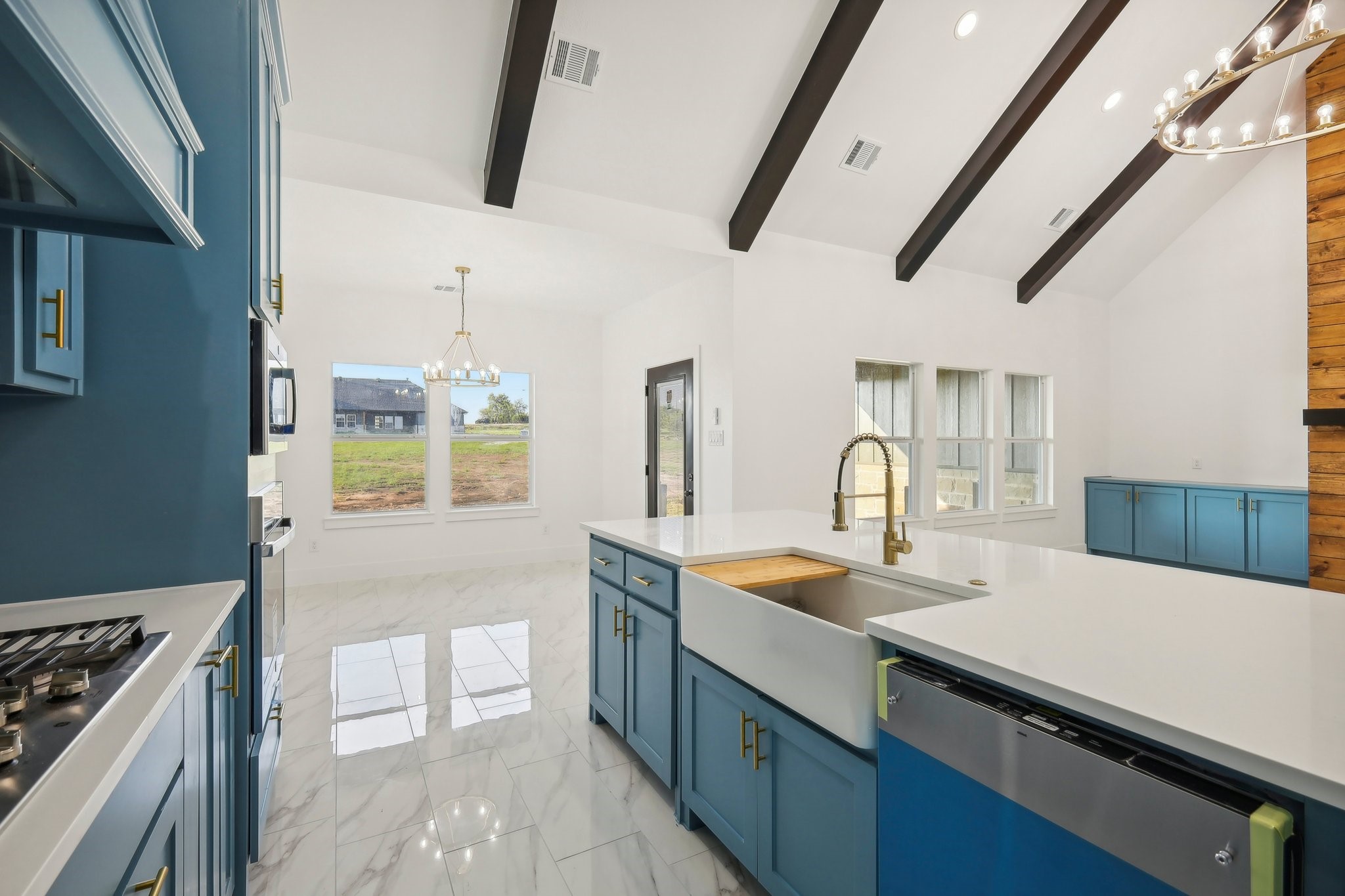 6657 Buffalo Ridge Circle