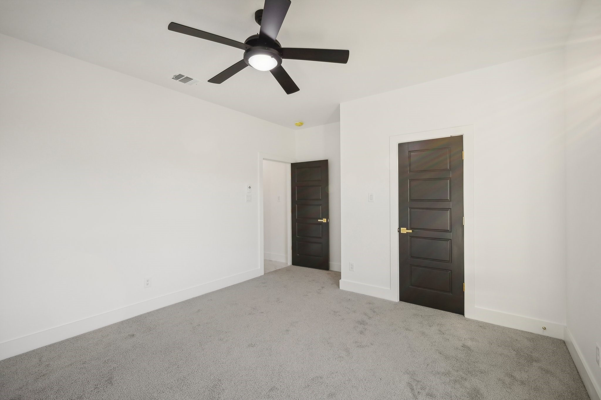 6657 Buffalo Ridge Circle