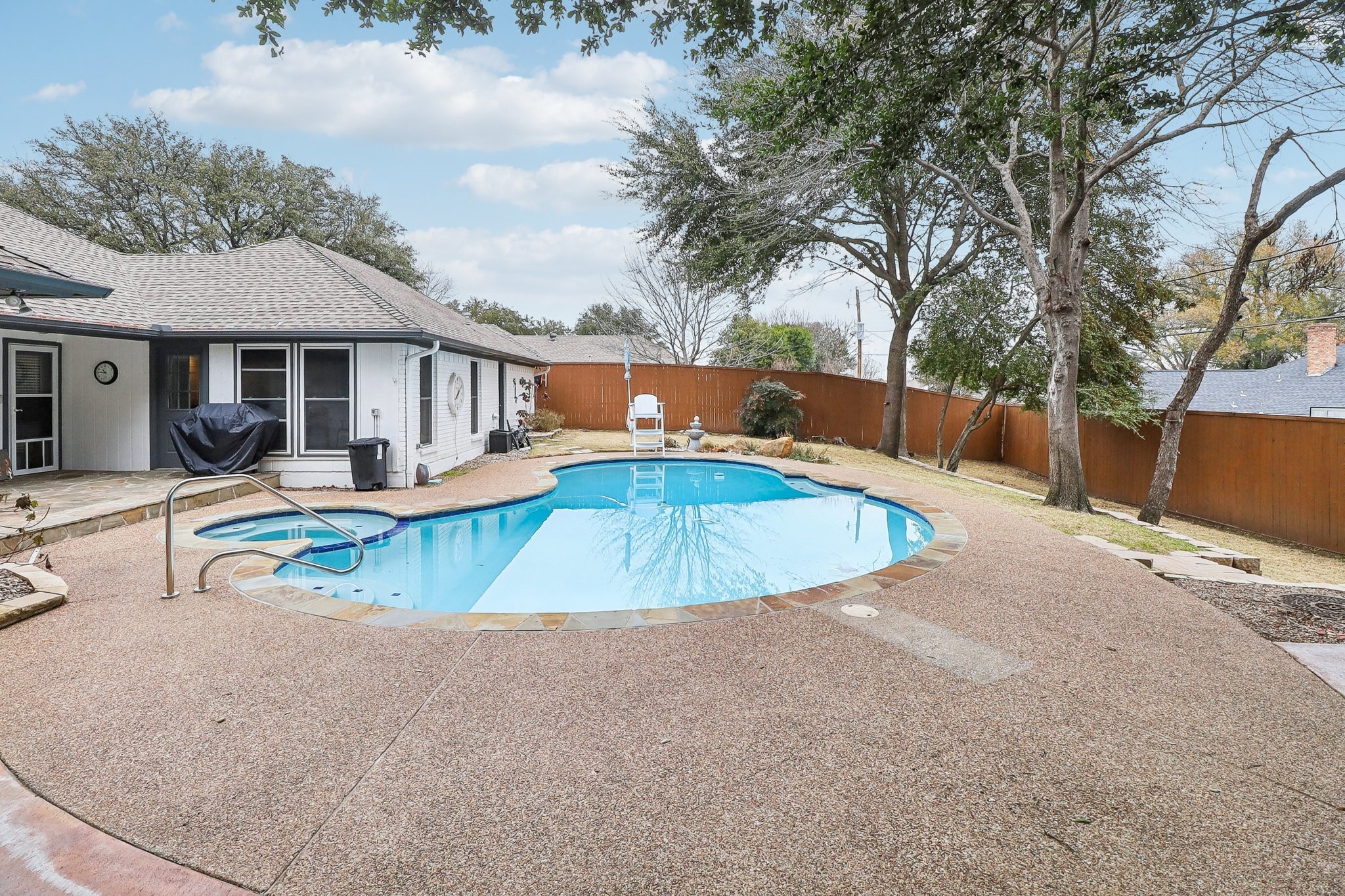 3407 Ainsworth Court