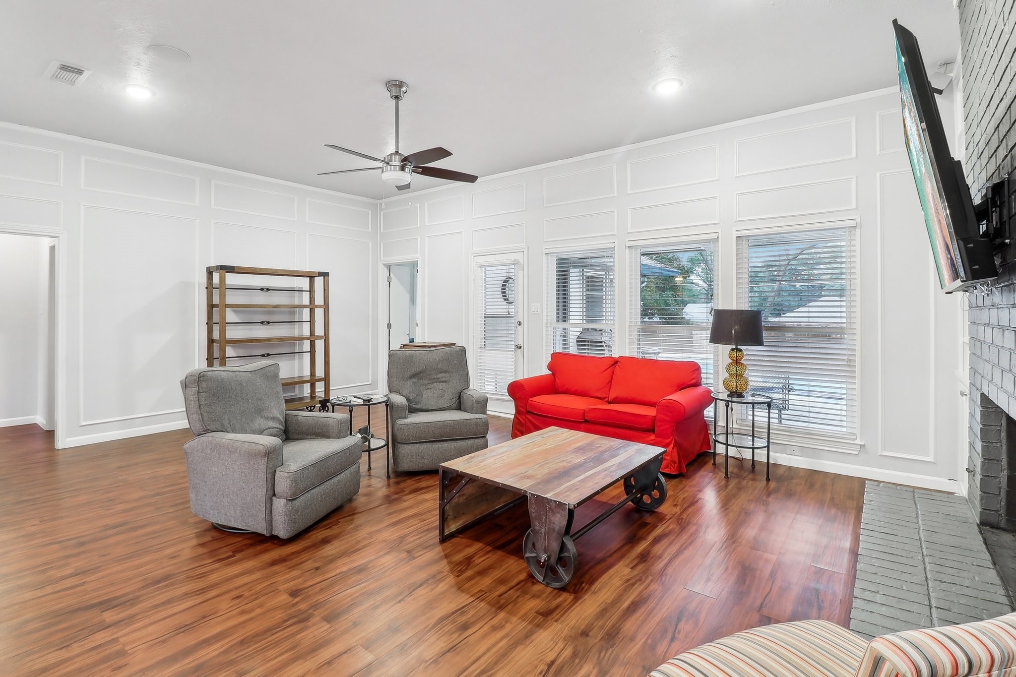3407 Ainsworth Court