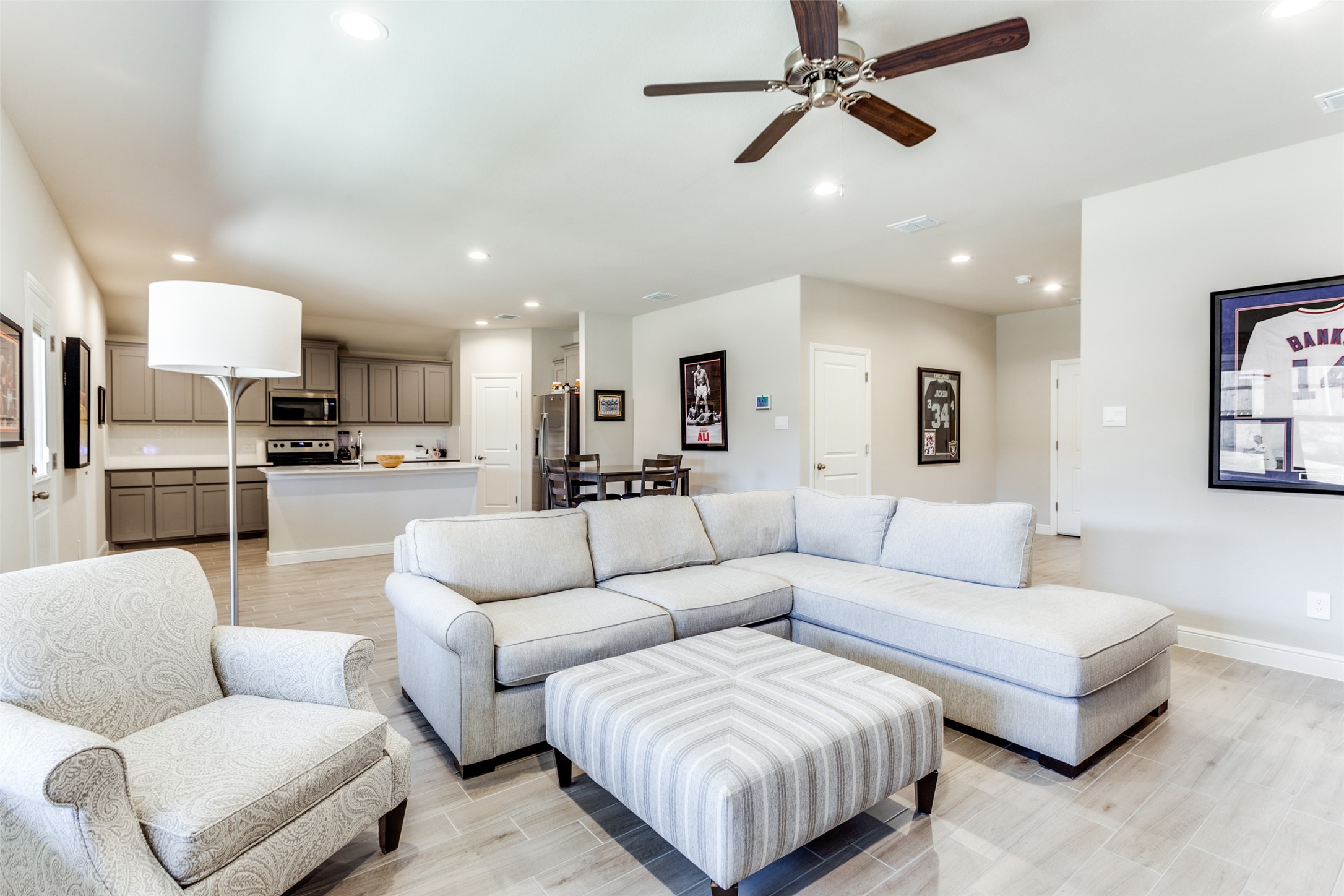 809 Alexandria Lane