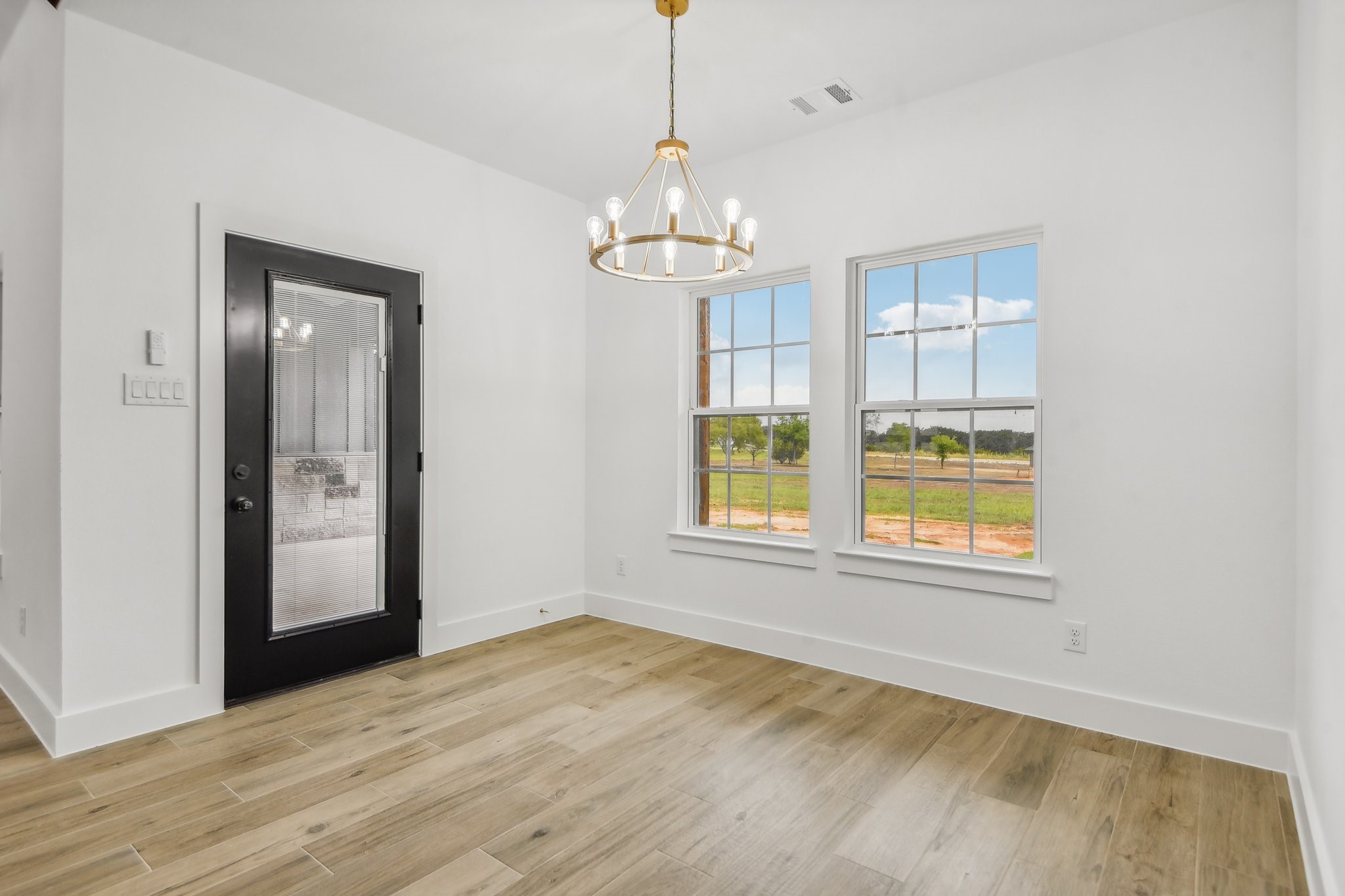 6605 Buffalo Ridge Circle