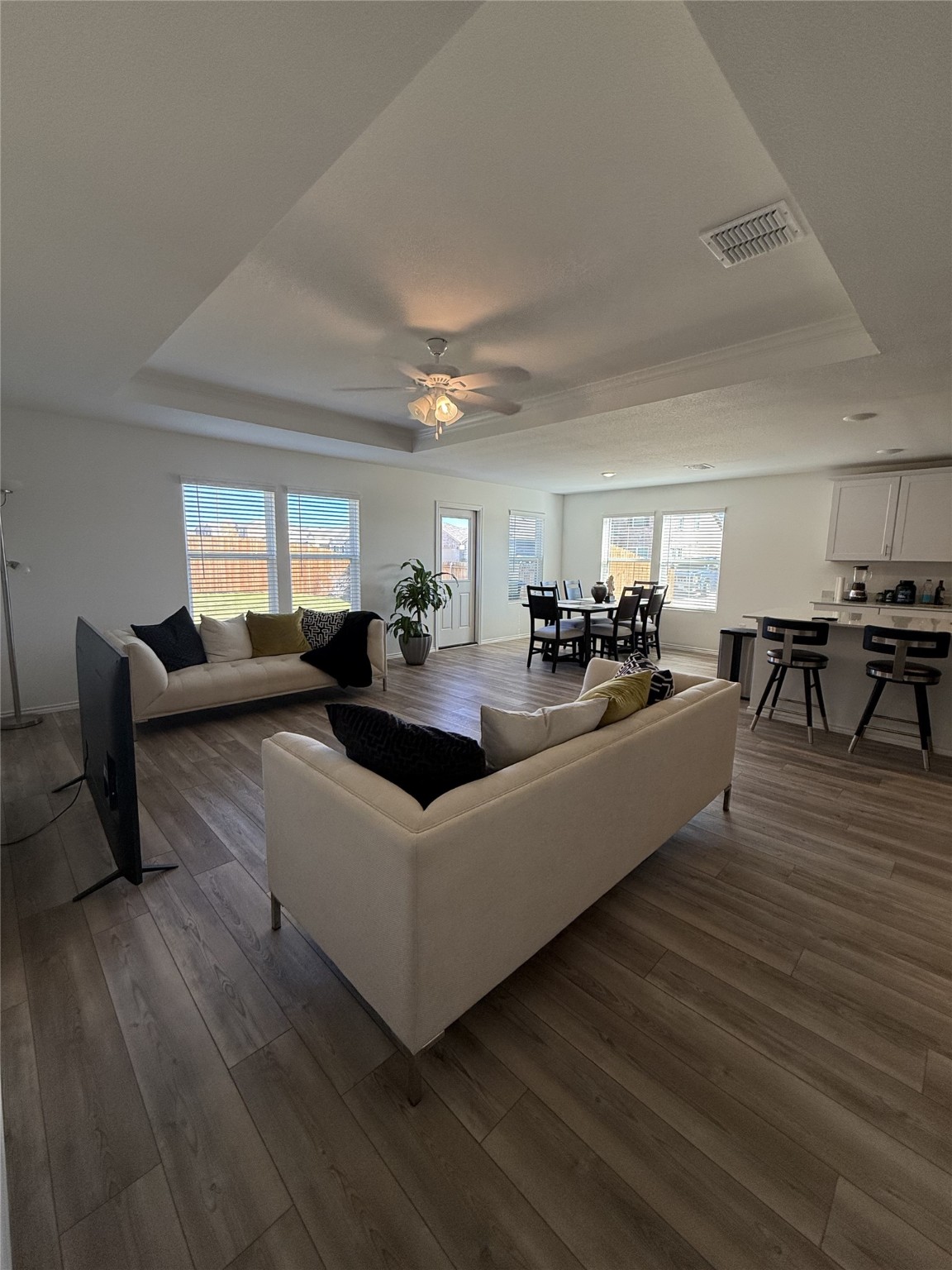 7113 Greenfield Drive