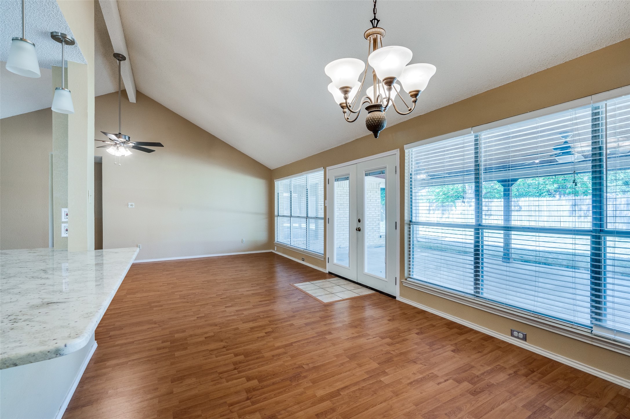 4902 Oak Hollow Drive