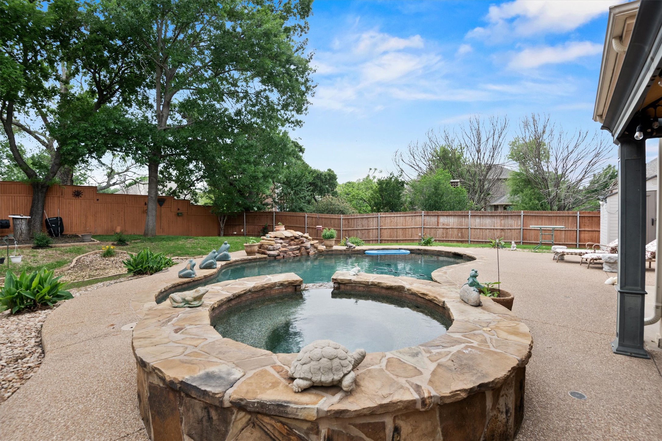 8402 Pecan Creek Drive