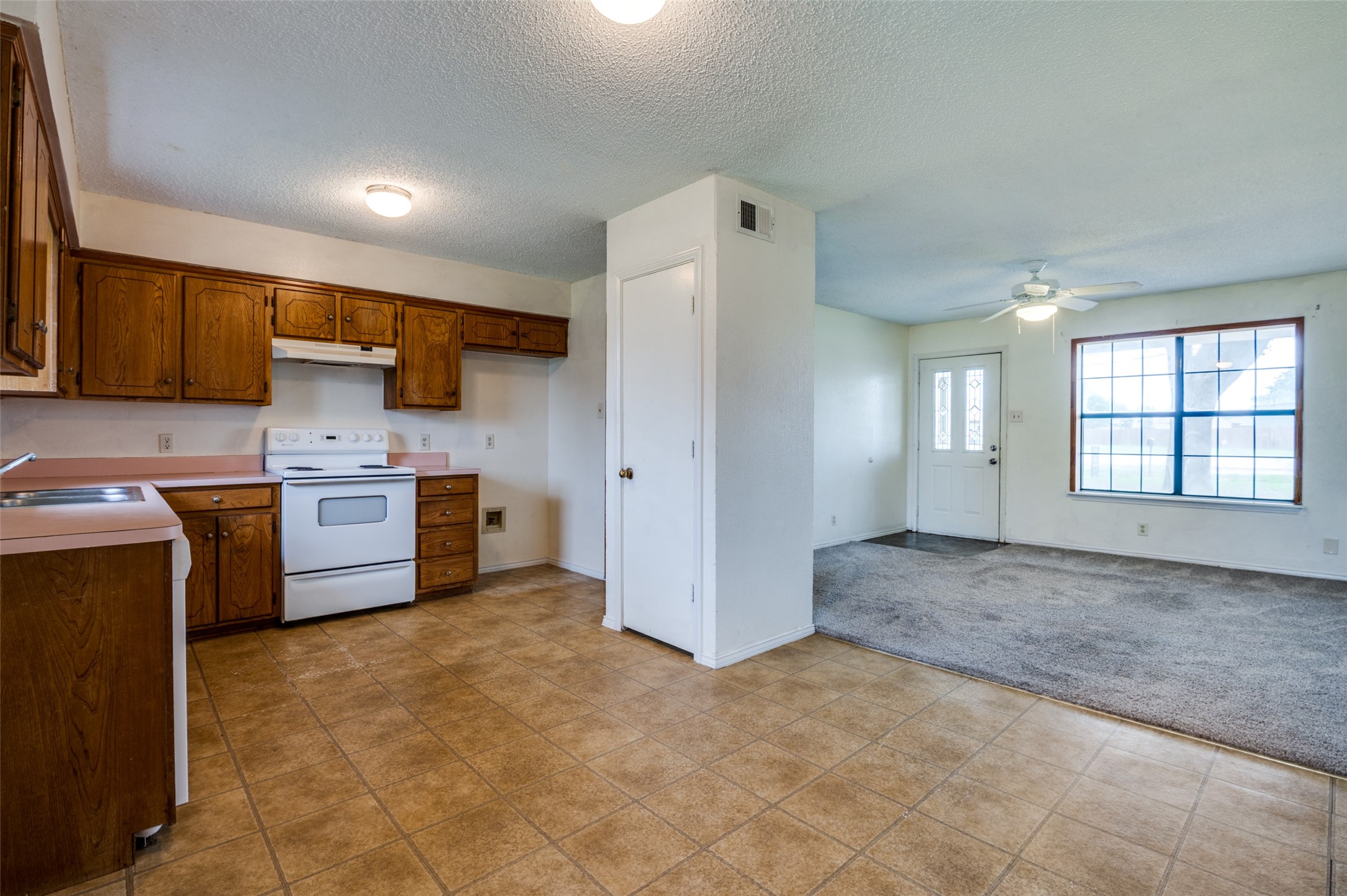 104 Bluebonnet Lane