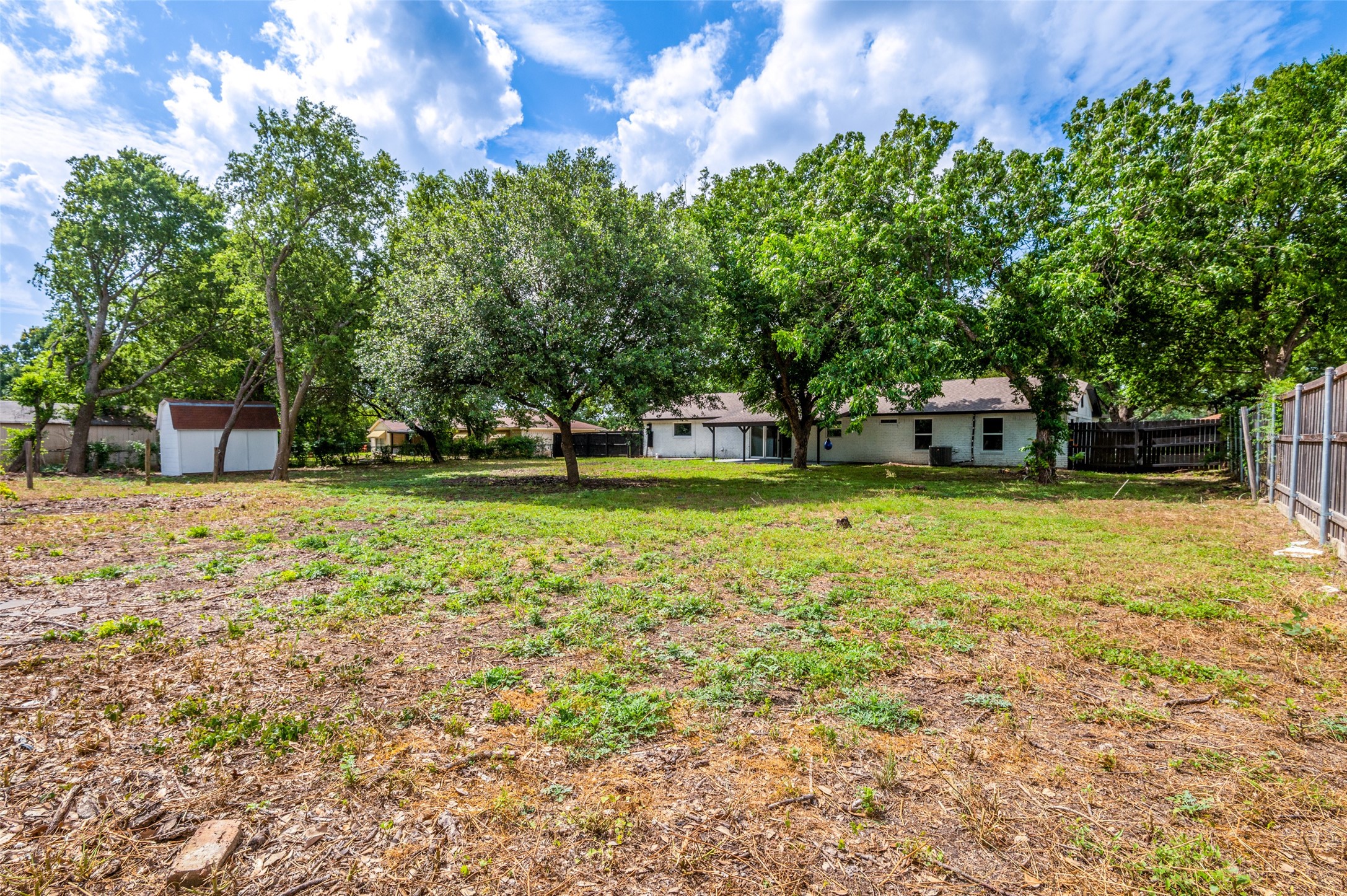 414 Pearly Top Drive