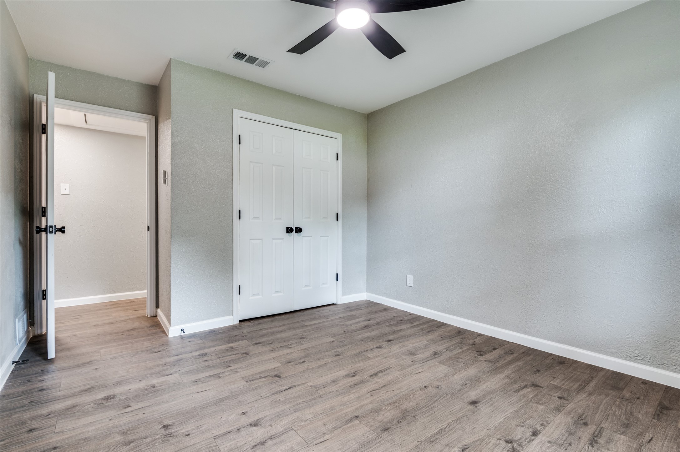 414 Pearly Top Drive