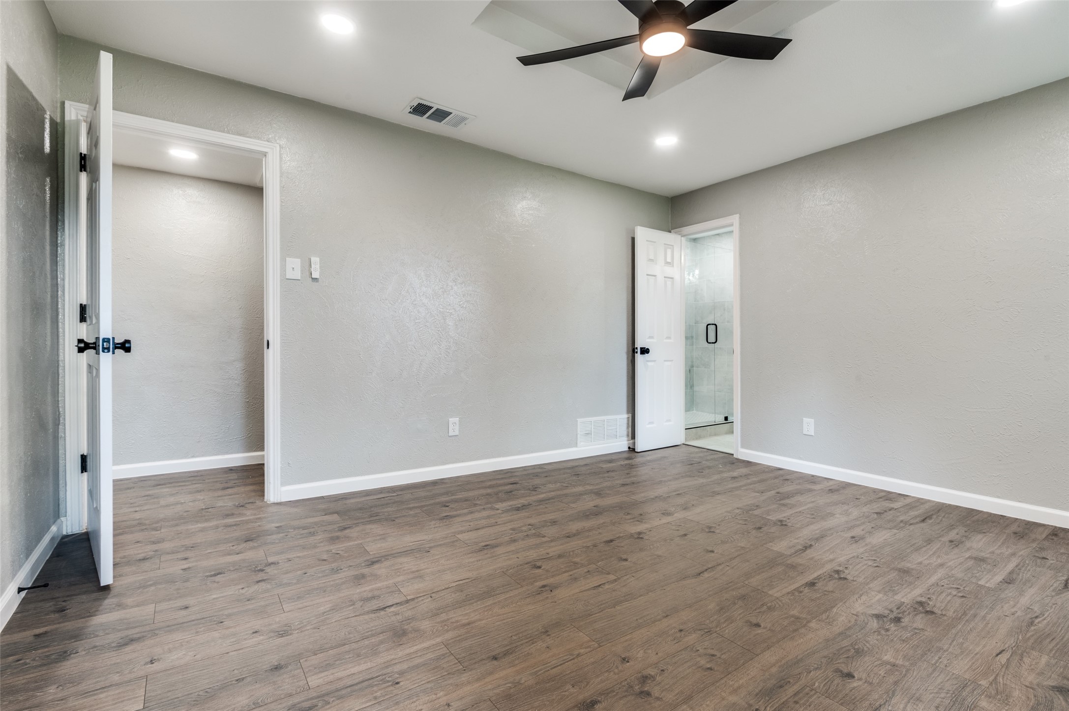 414 Pearly Top Drive