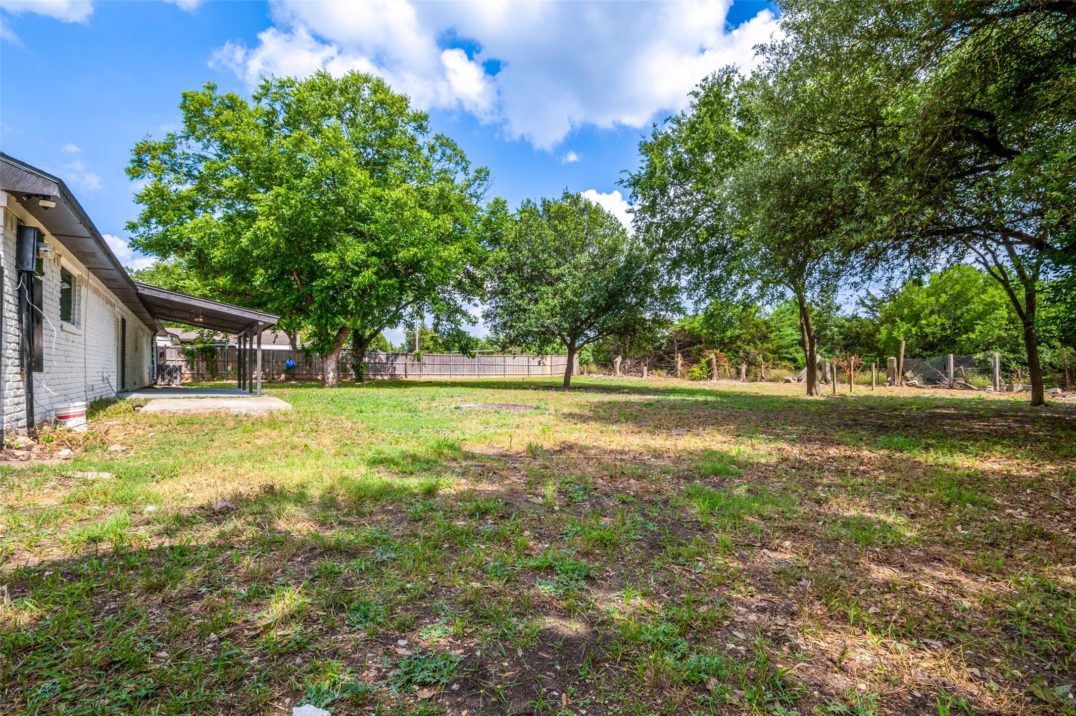 414 Pearly Top Drive