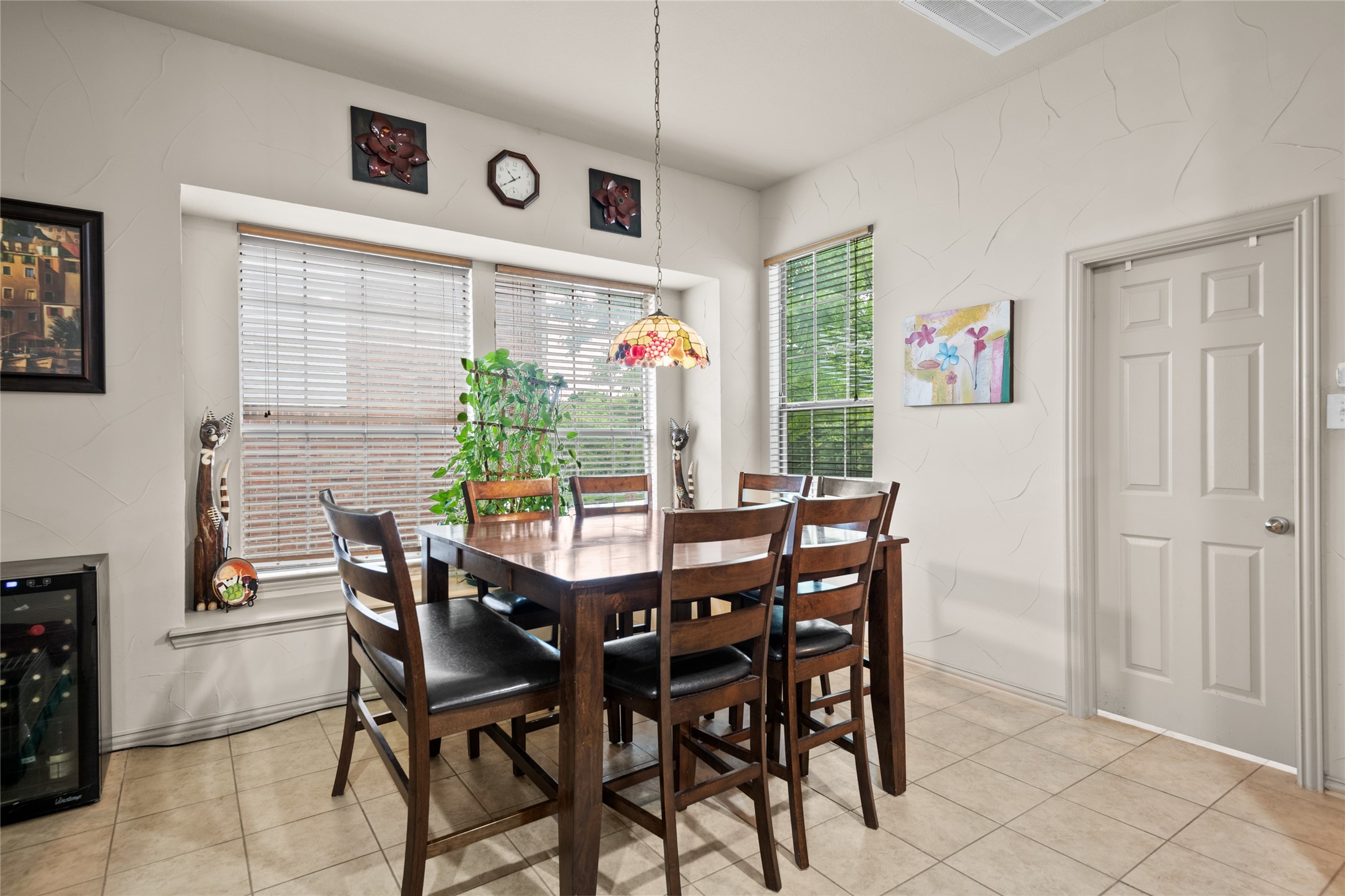 1709 White Cap Court
