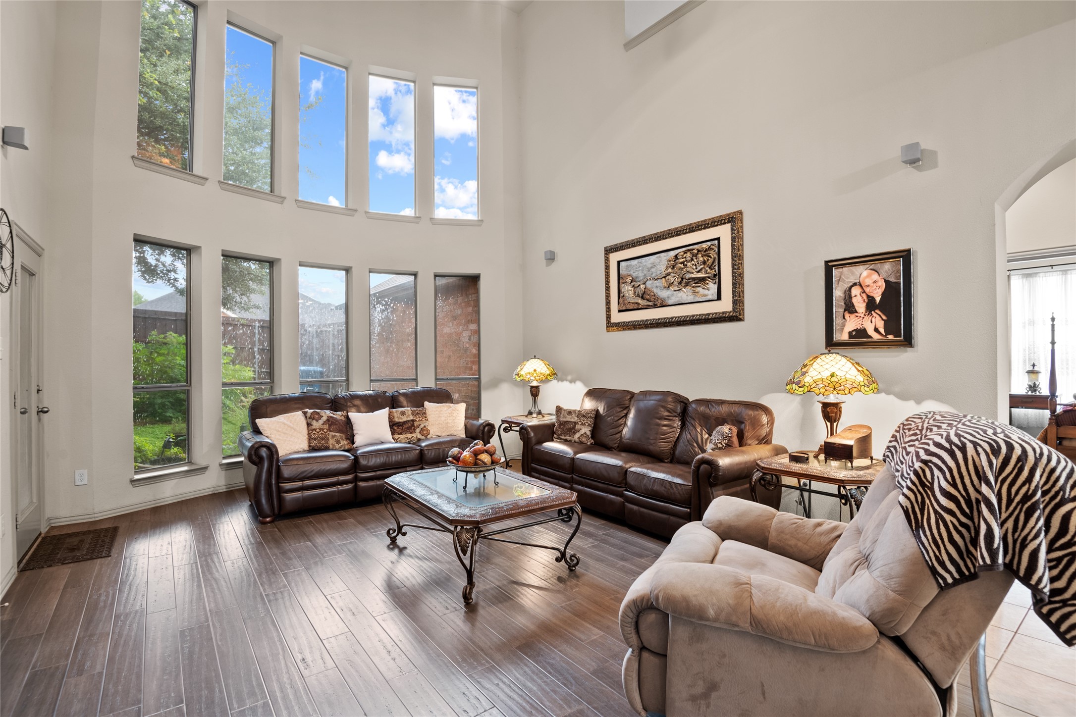1709 White Cap Court