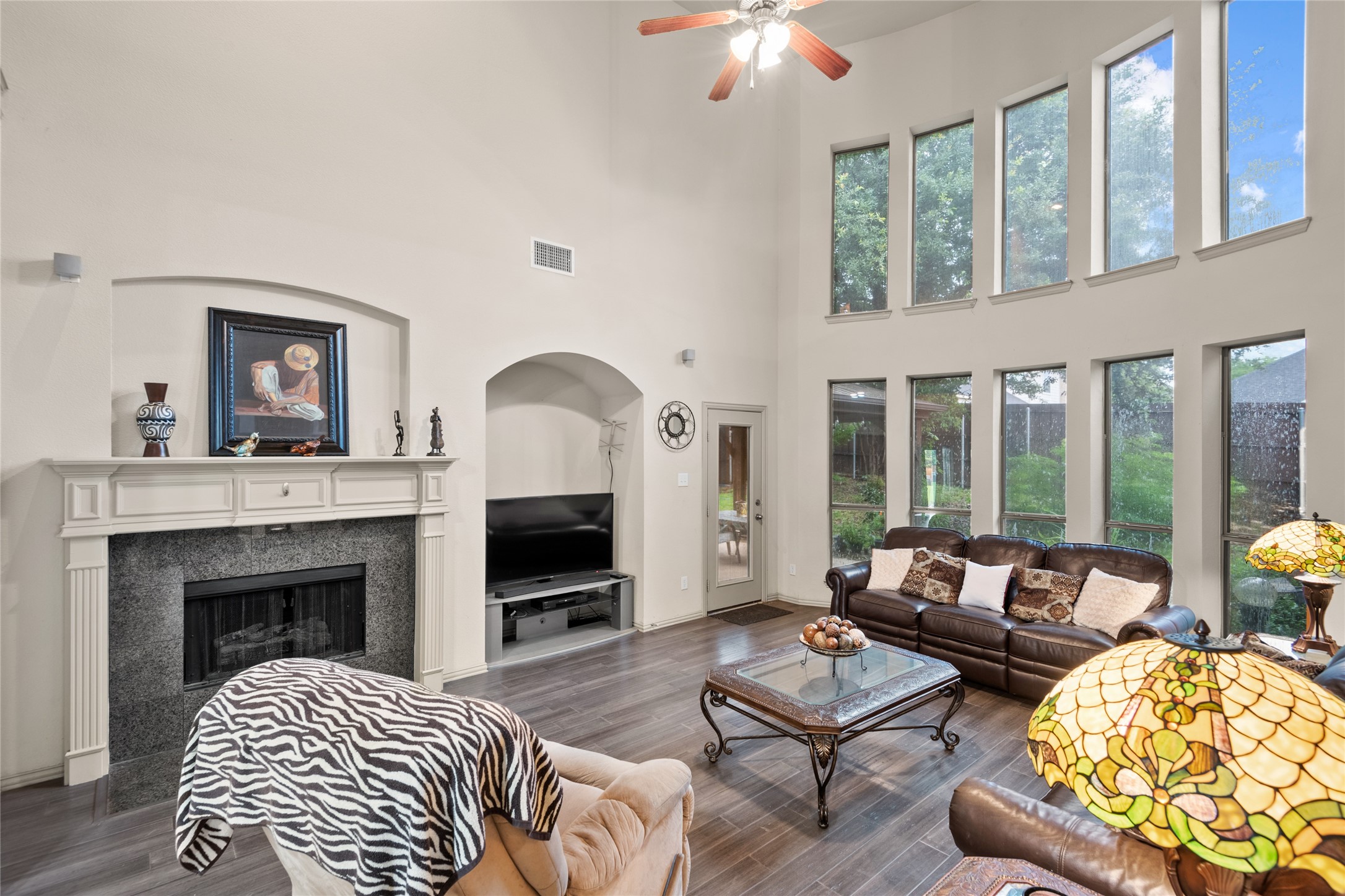1709 White Cap Court