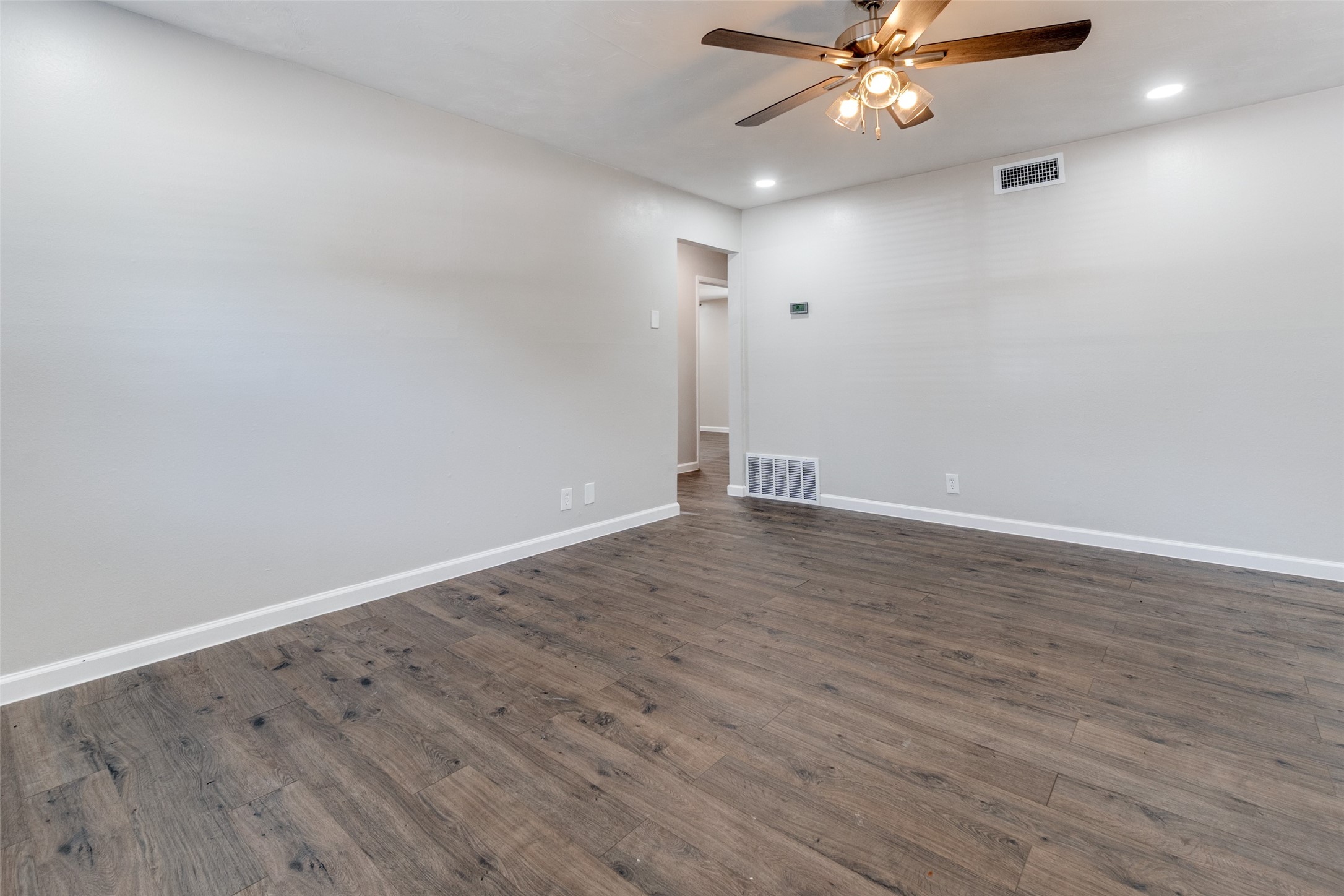 2406 Globe Avenue