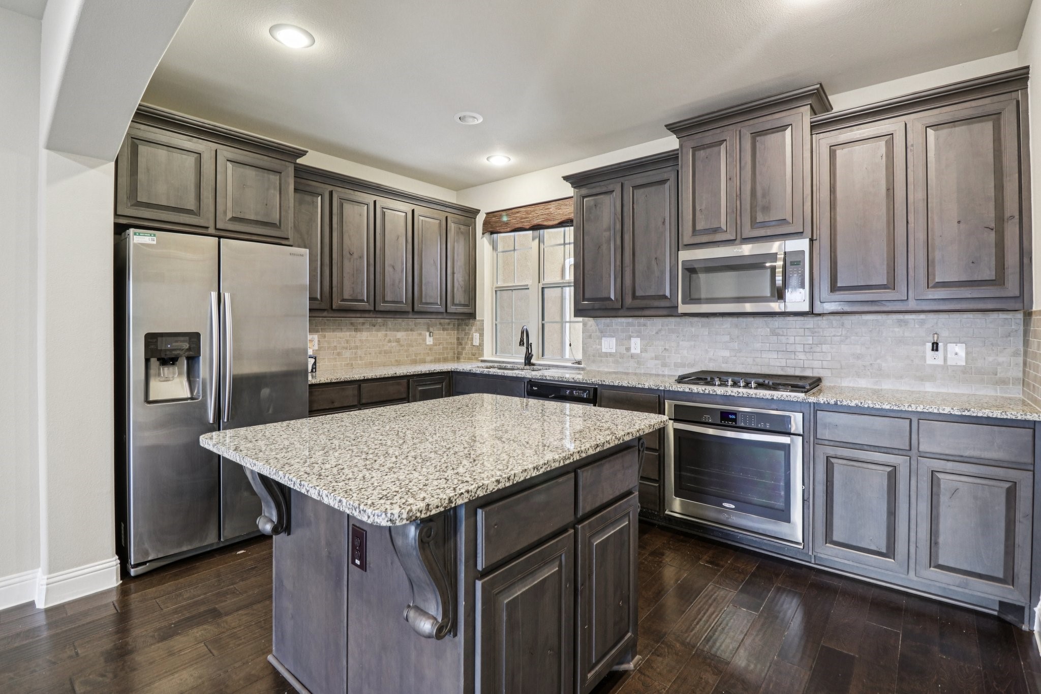 2690 Venice Drive 2