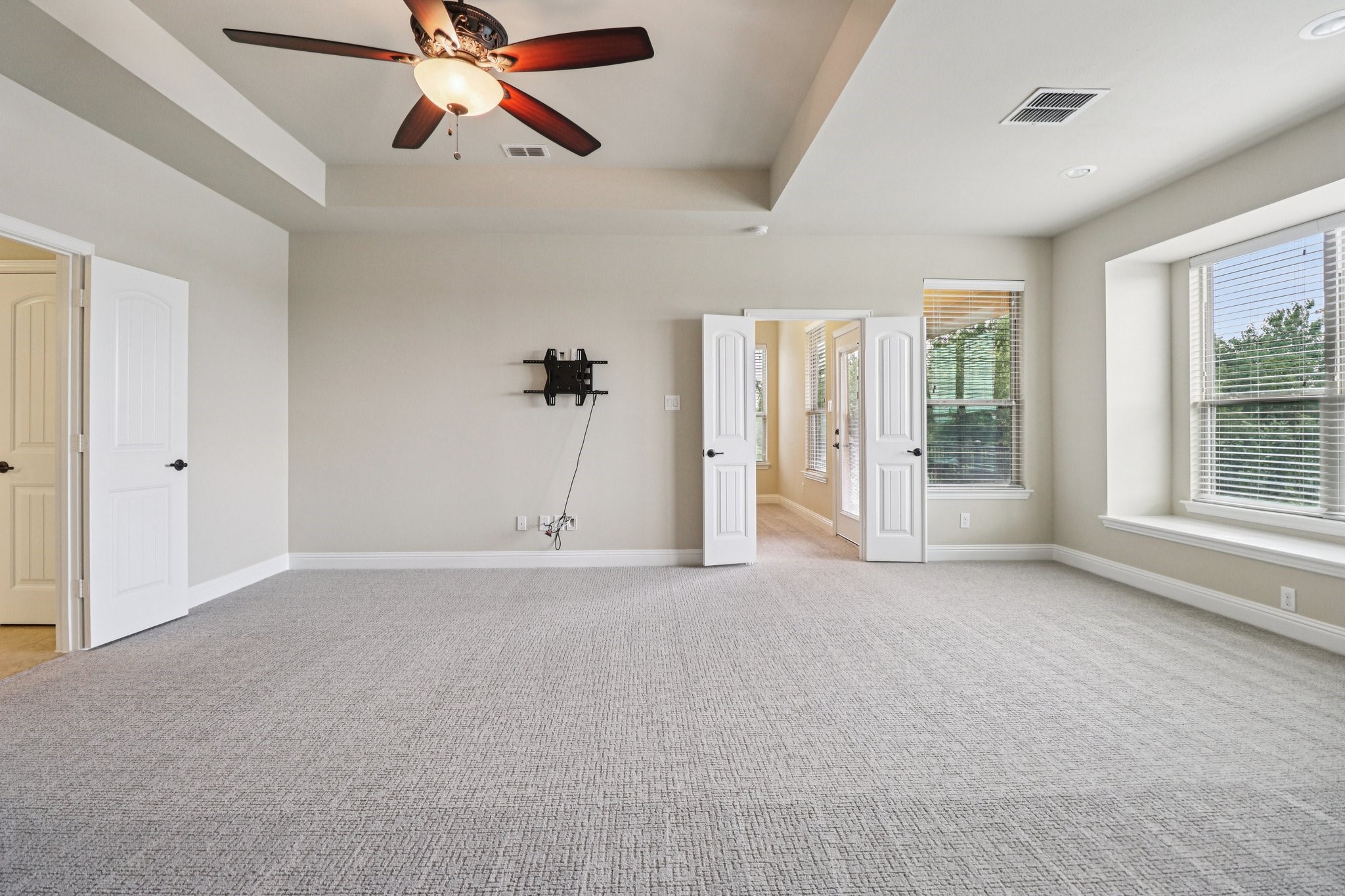 2690 Venice Drive 2