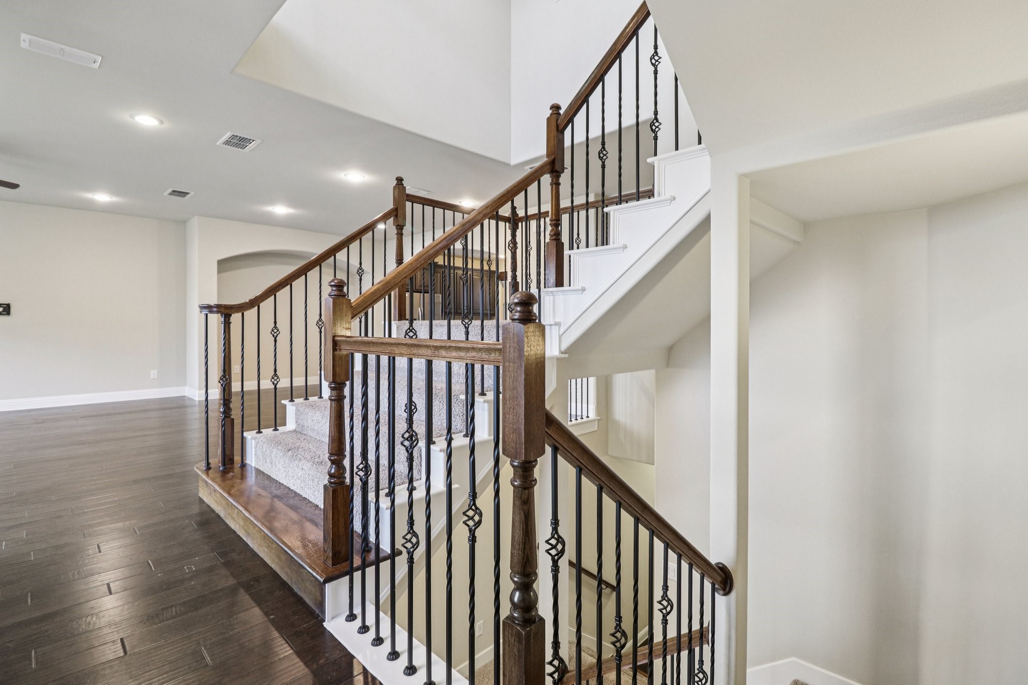 2690 Venice Drive 2