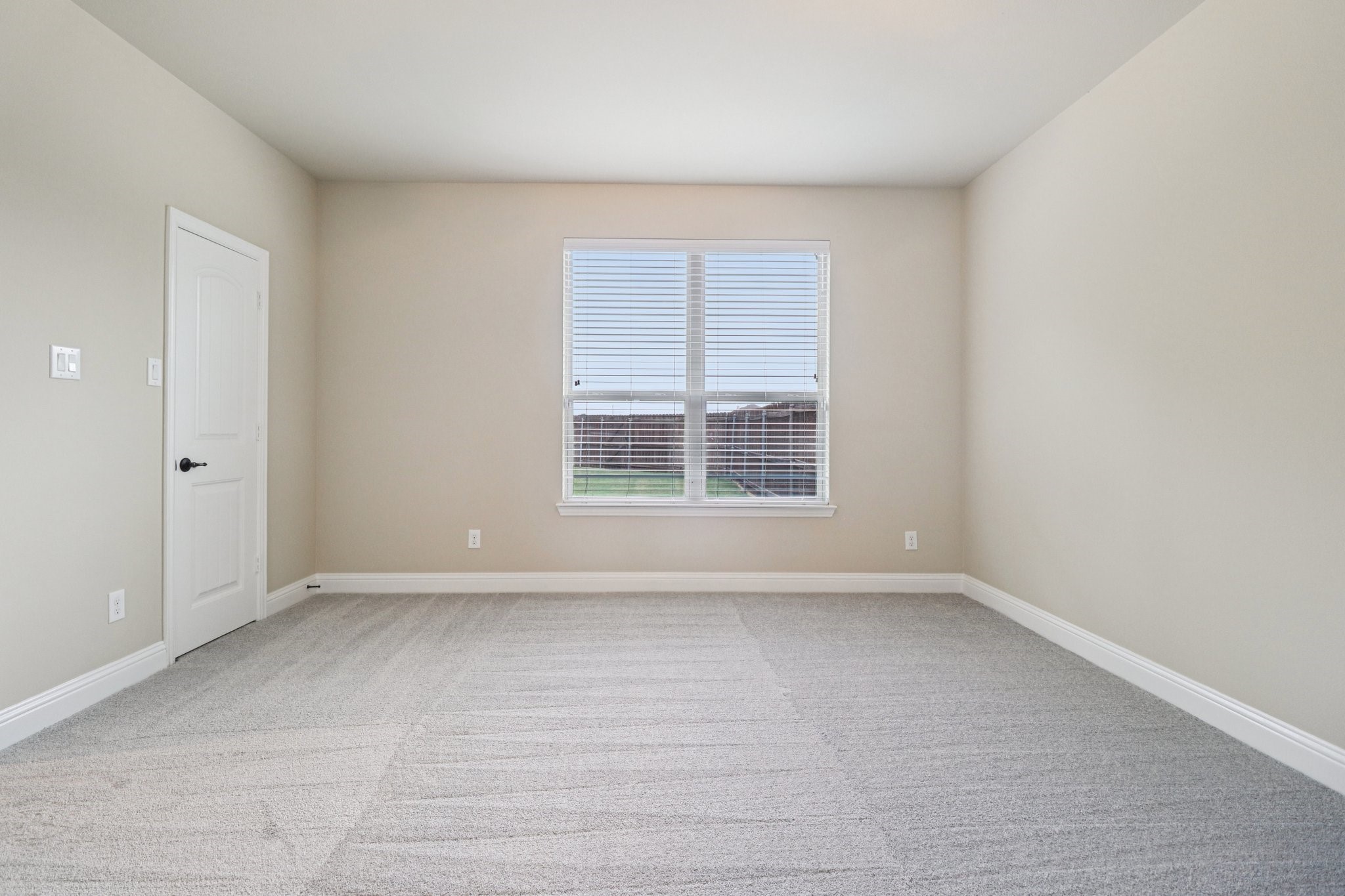 2690 Venice Drive 2