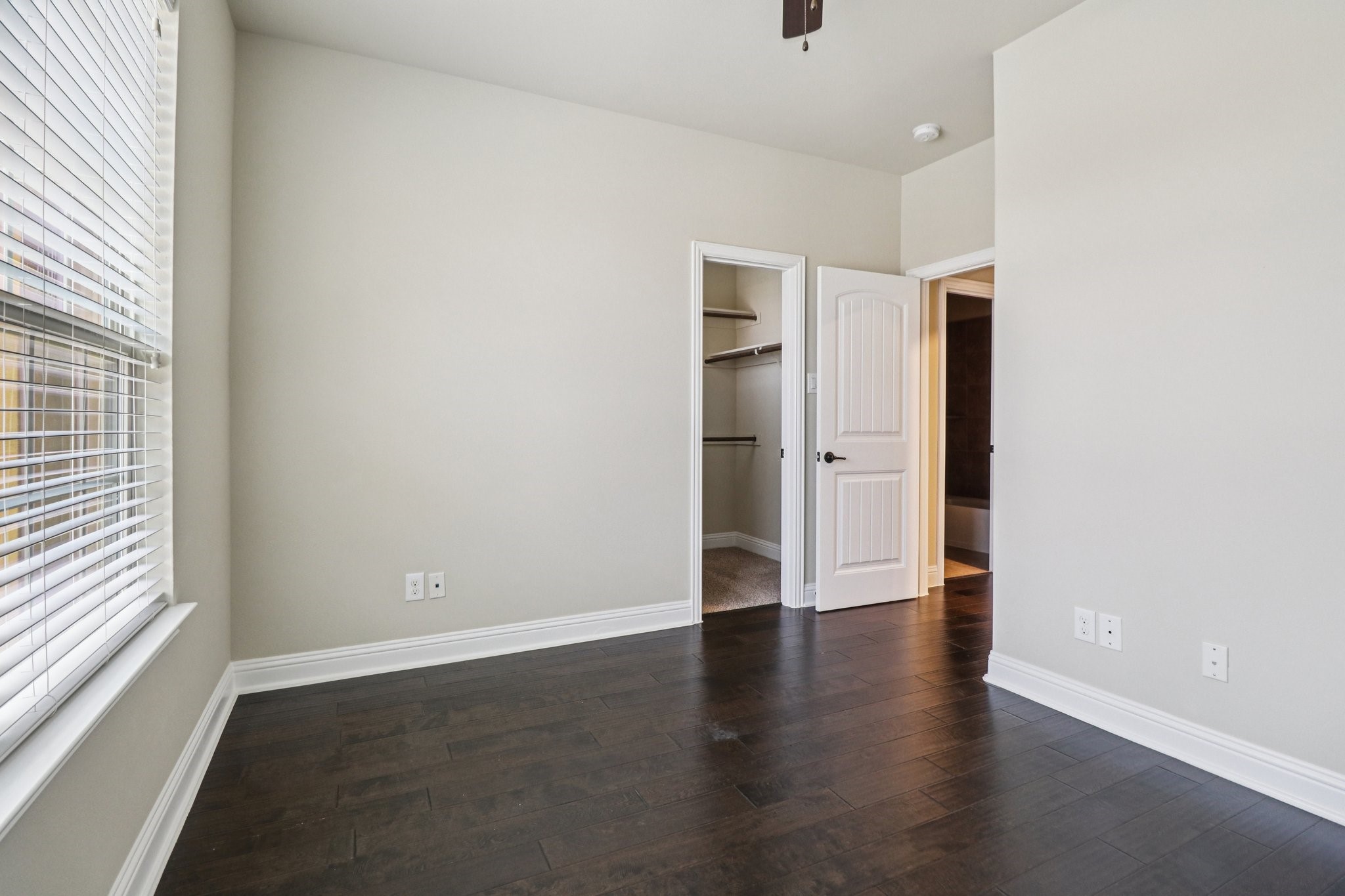 2690 Venice Drive 2