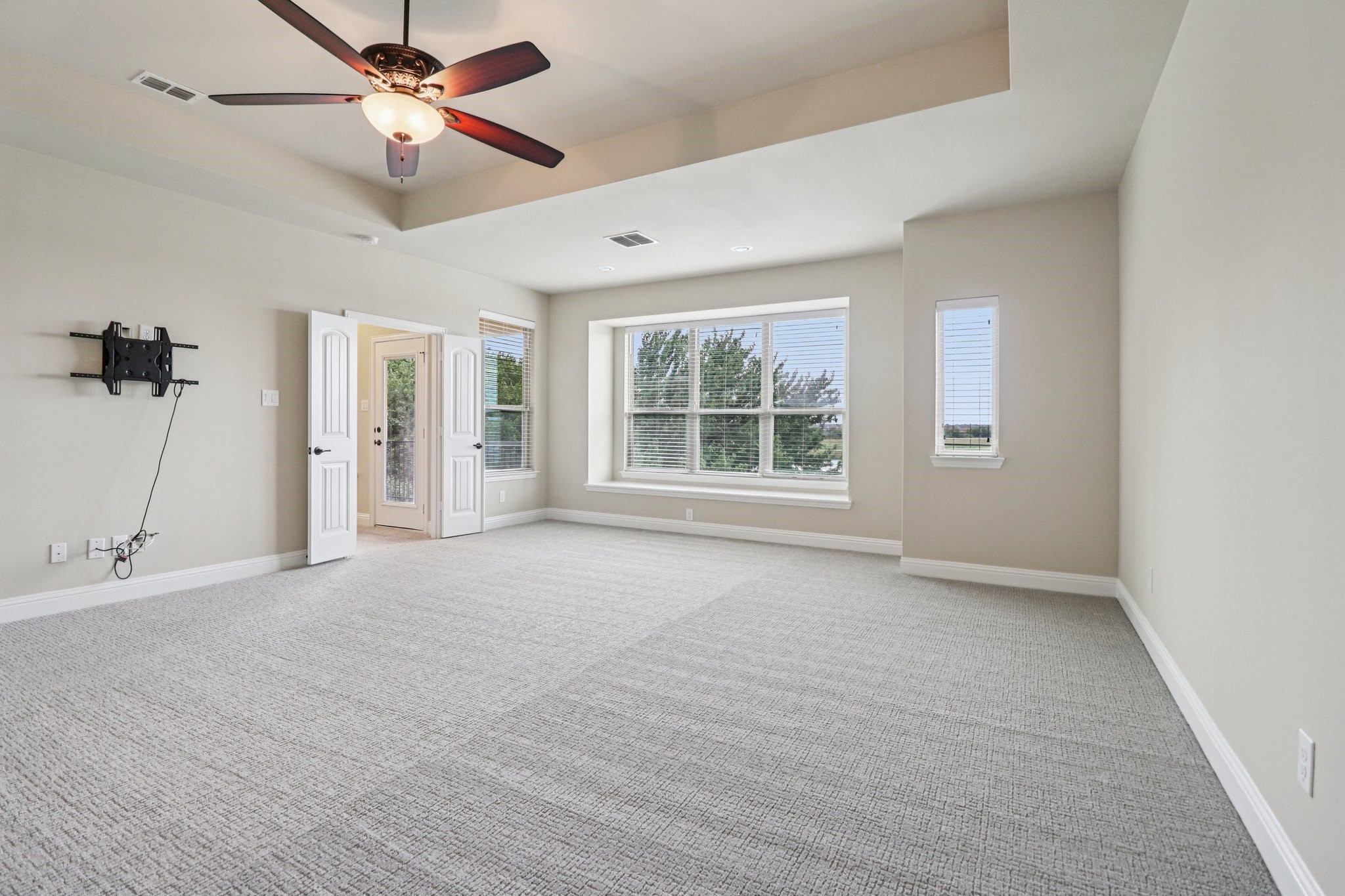 2690 Venice Drive 2