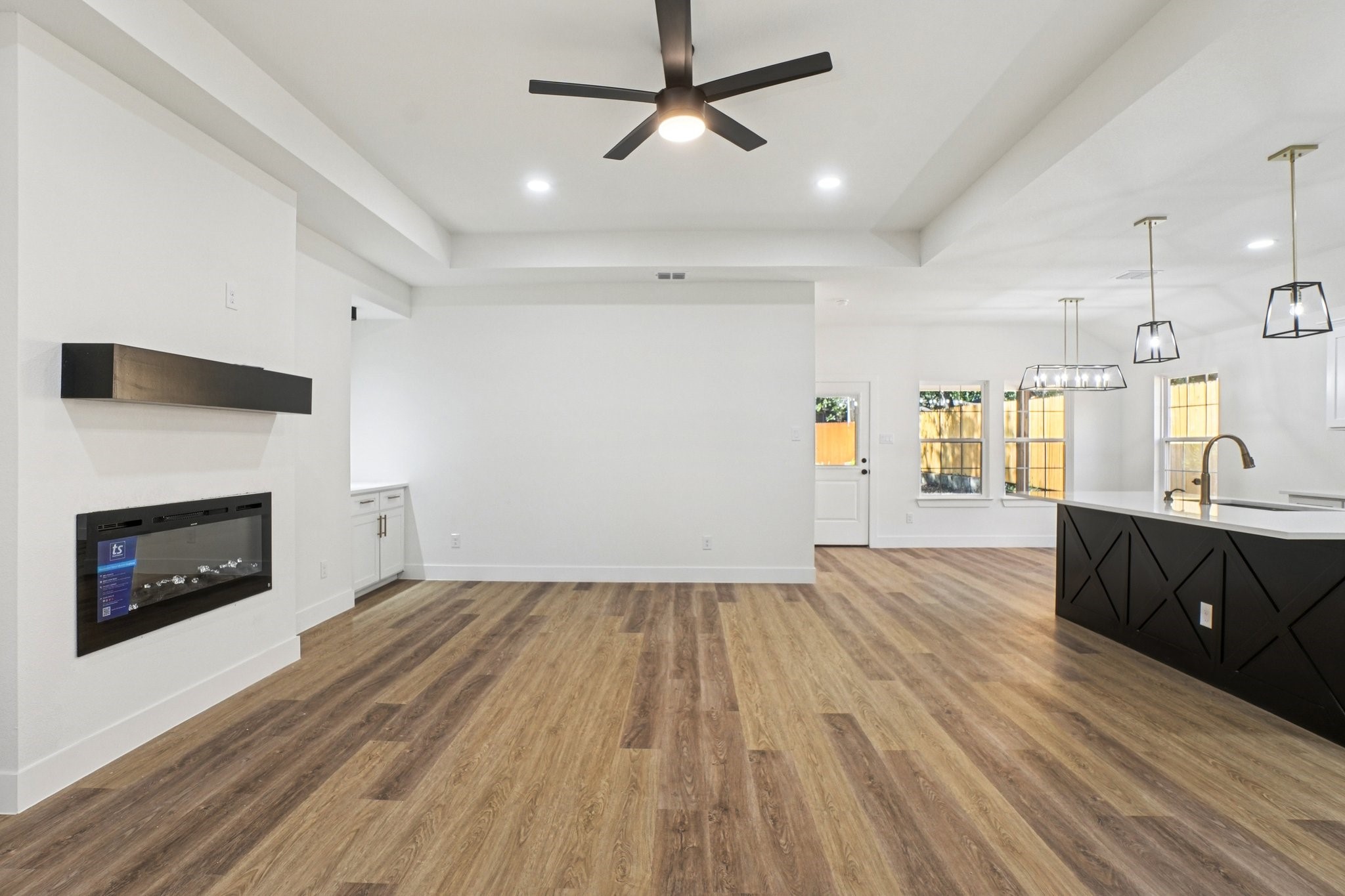 1310 E Myrtle Street