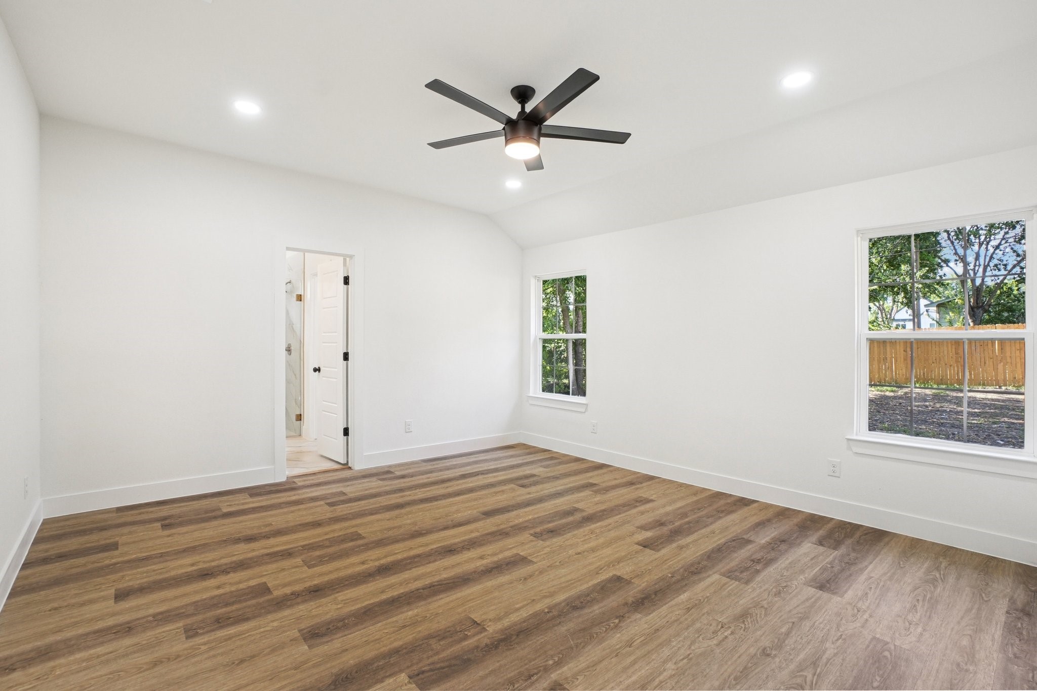 1310 E Myrtle Street