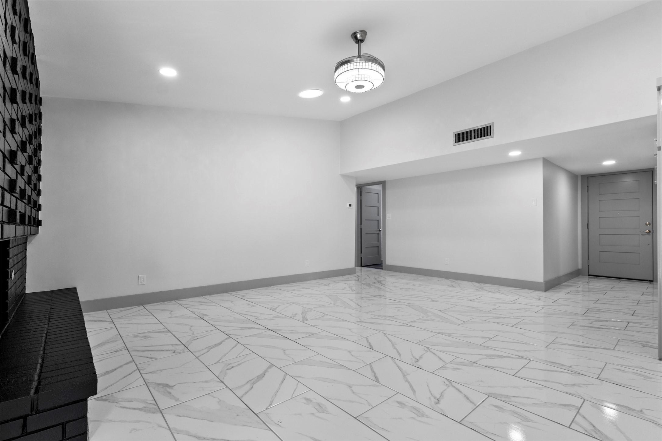 1528 Carnation Drive
