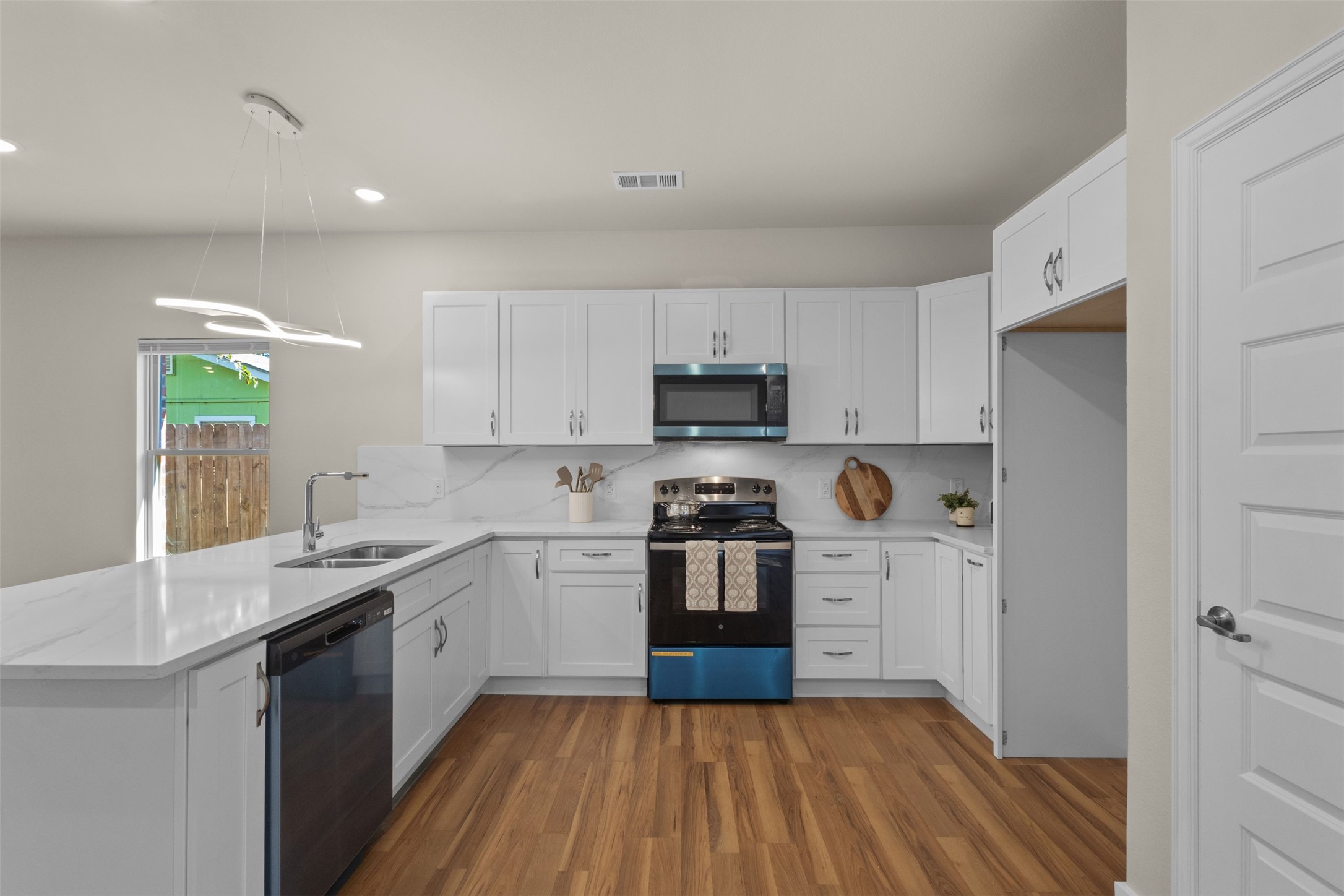 1101 Maloma Court