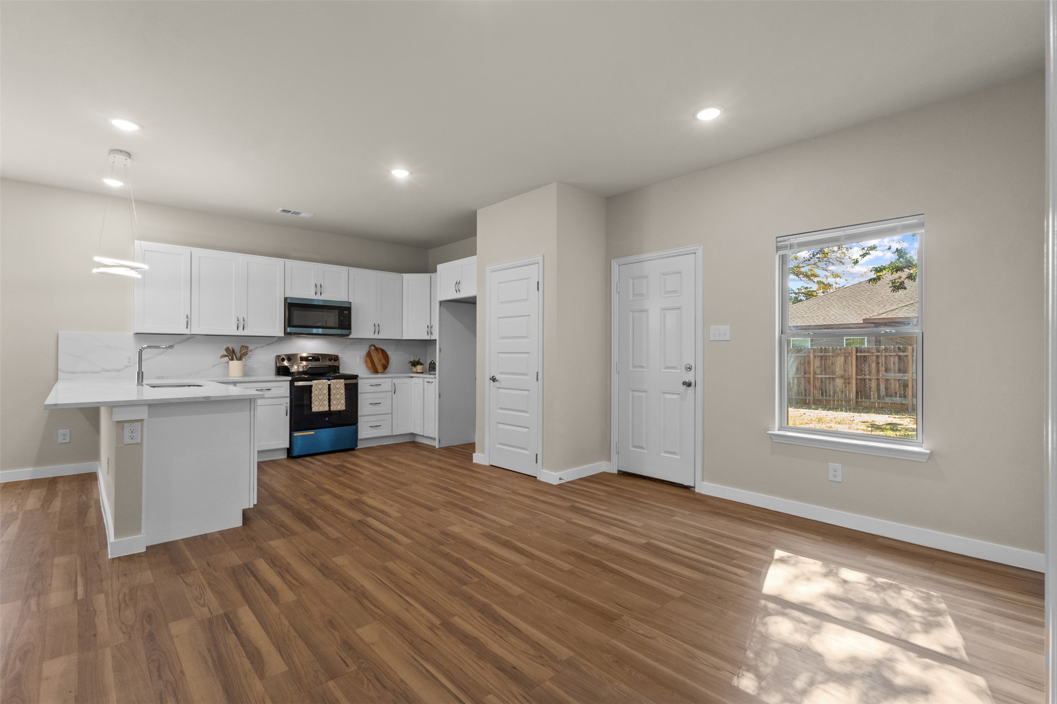 1101 Maloma Court
