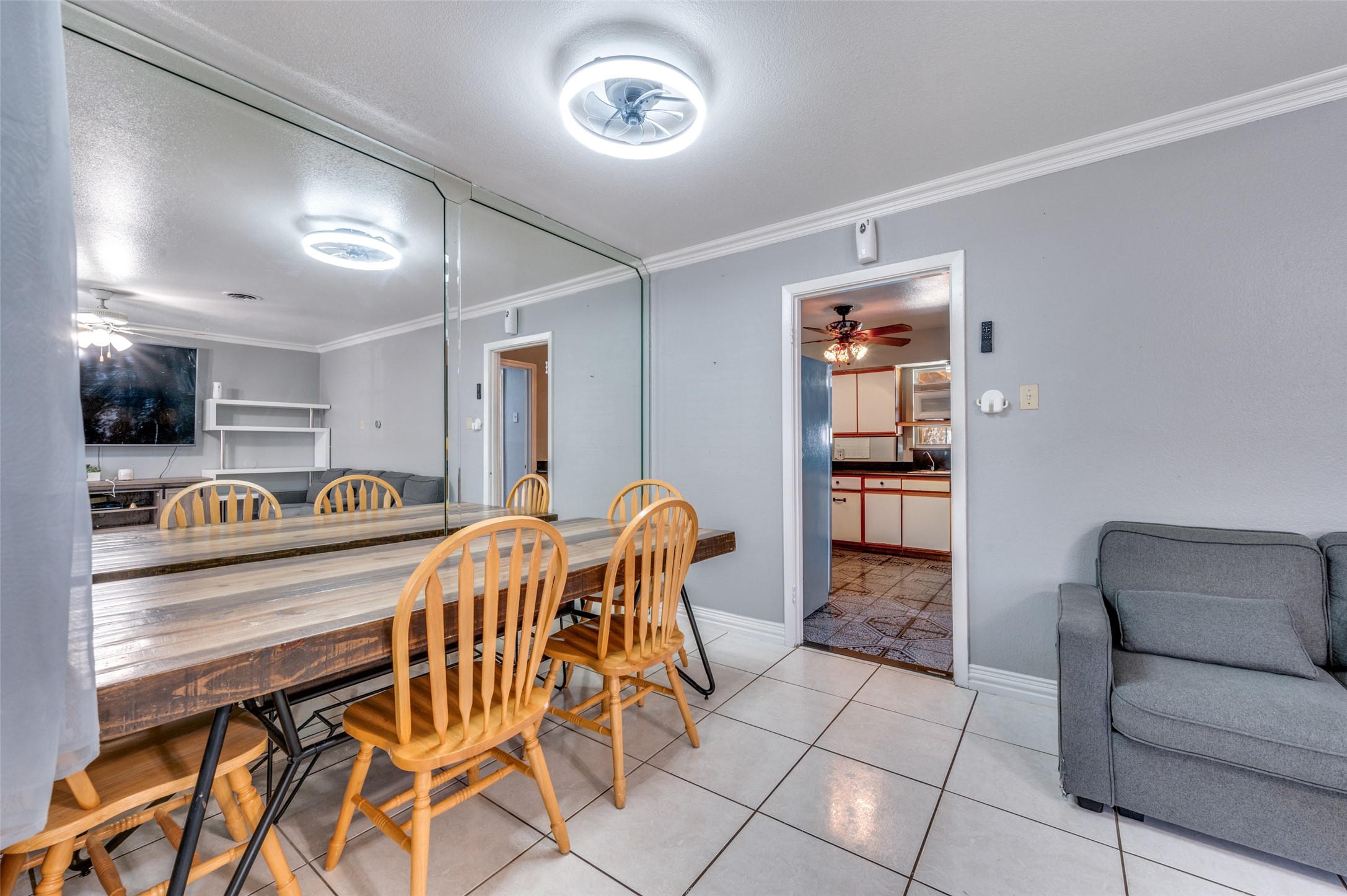 2505 Albemarle Drive