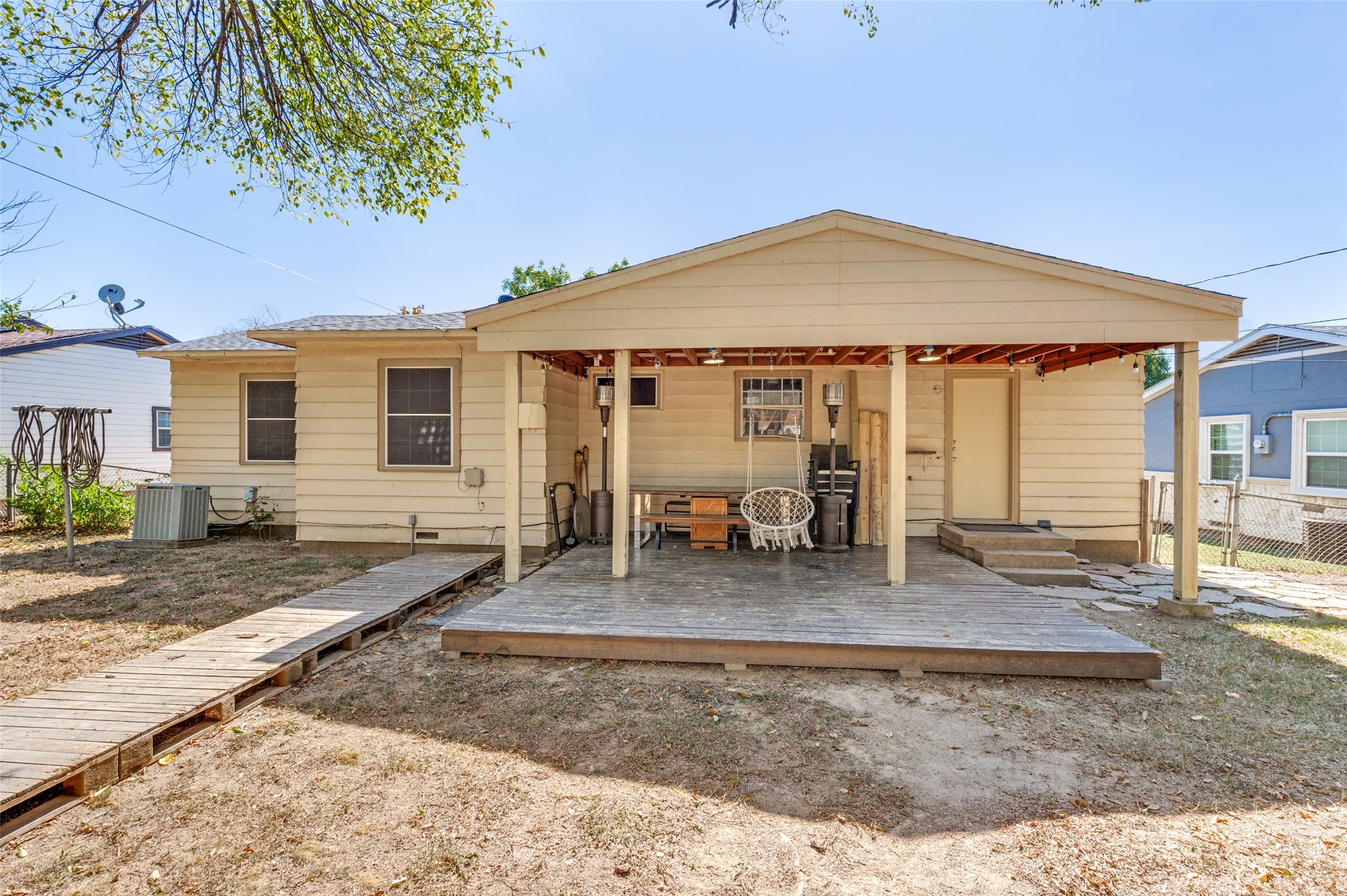 2505 Albemarle Drive