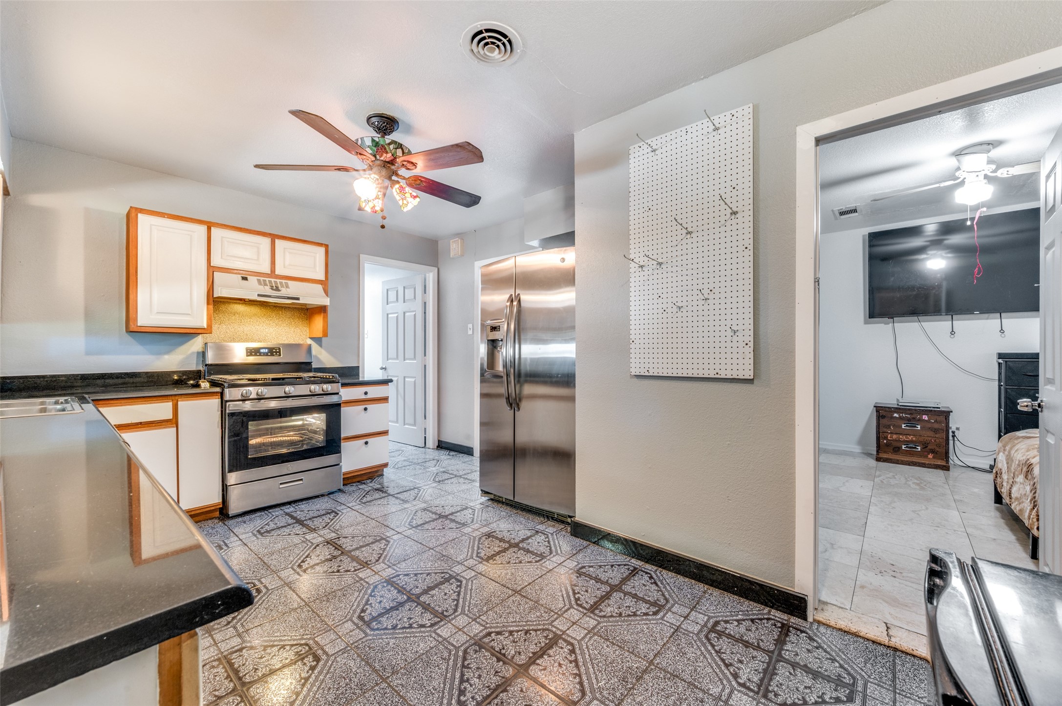 2505 Albemarle Drive