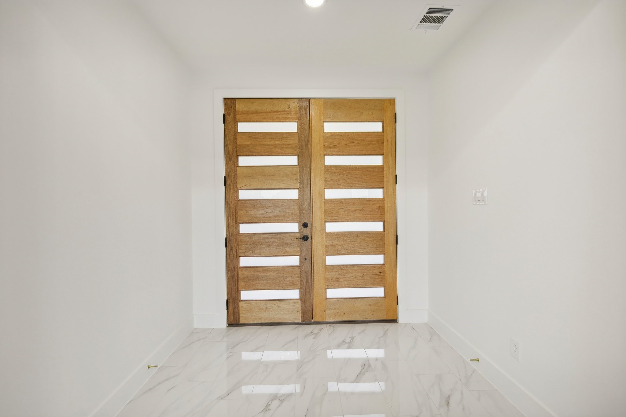 6657 Buffalo Ridge Circle