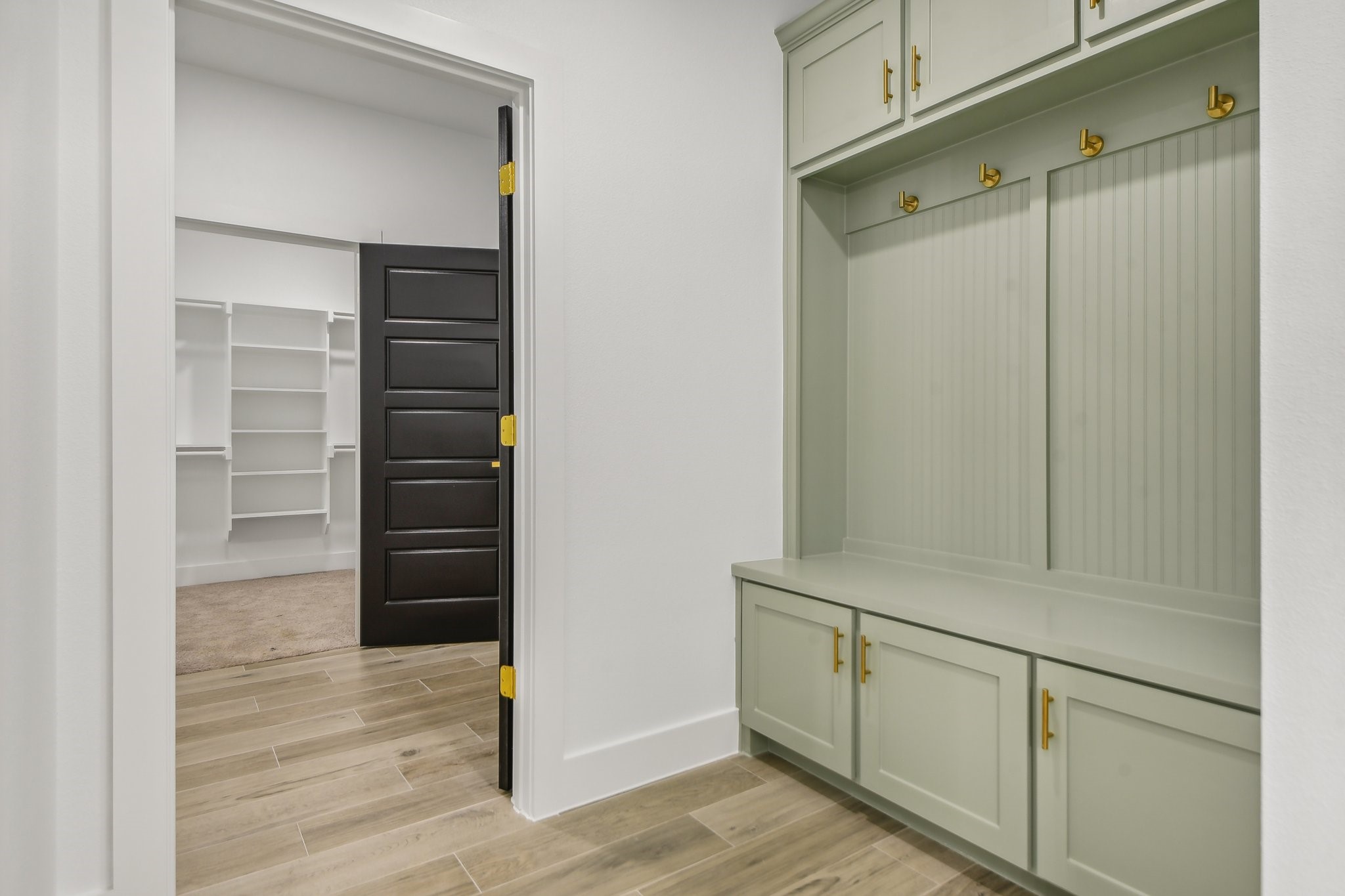 6605 Buffalo Ridge Circle